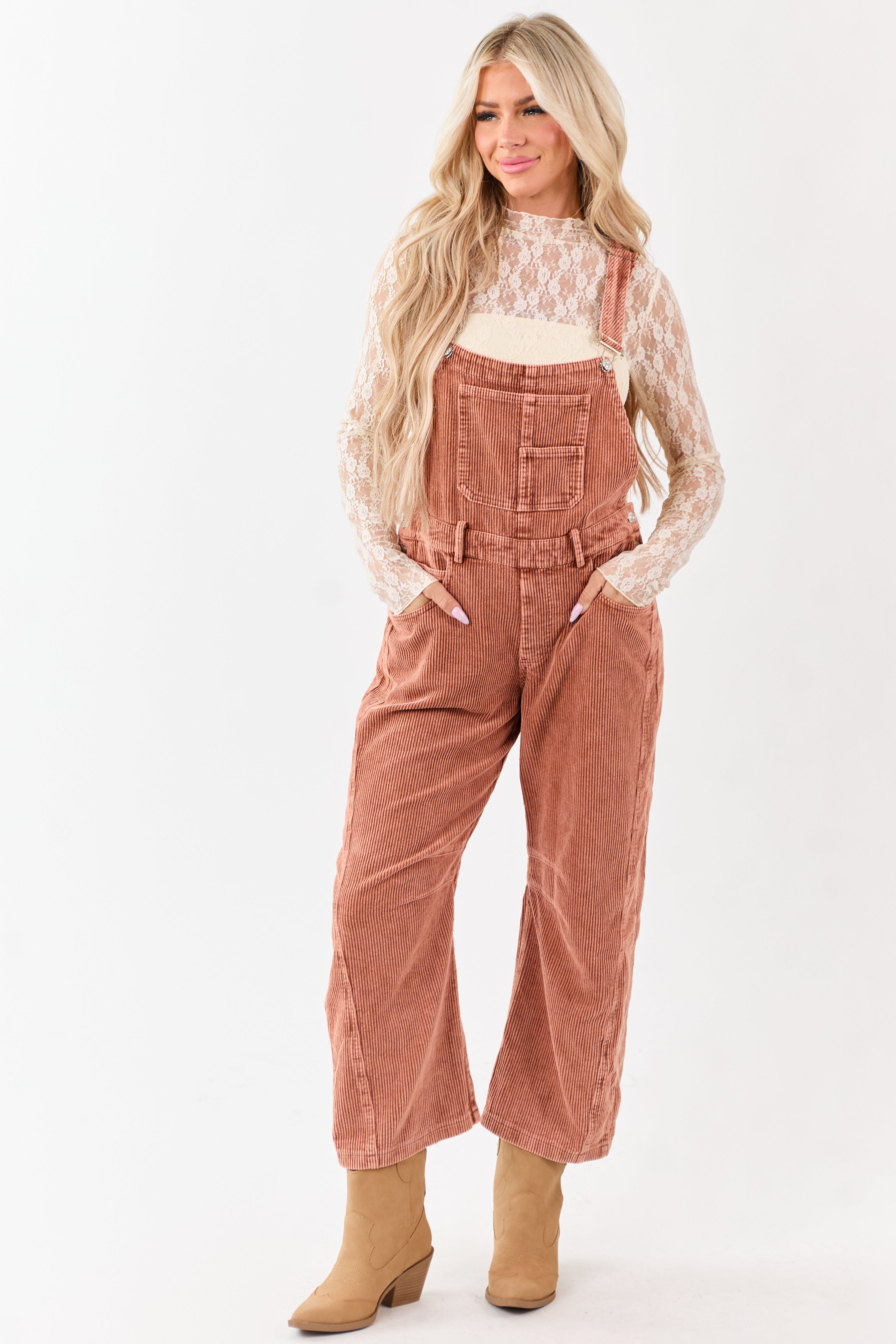 Lovelo-Terracotta-Corduroy-