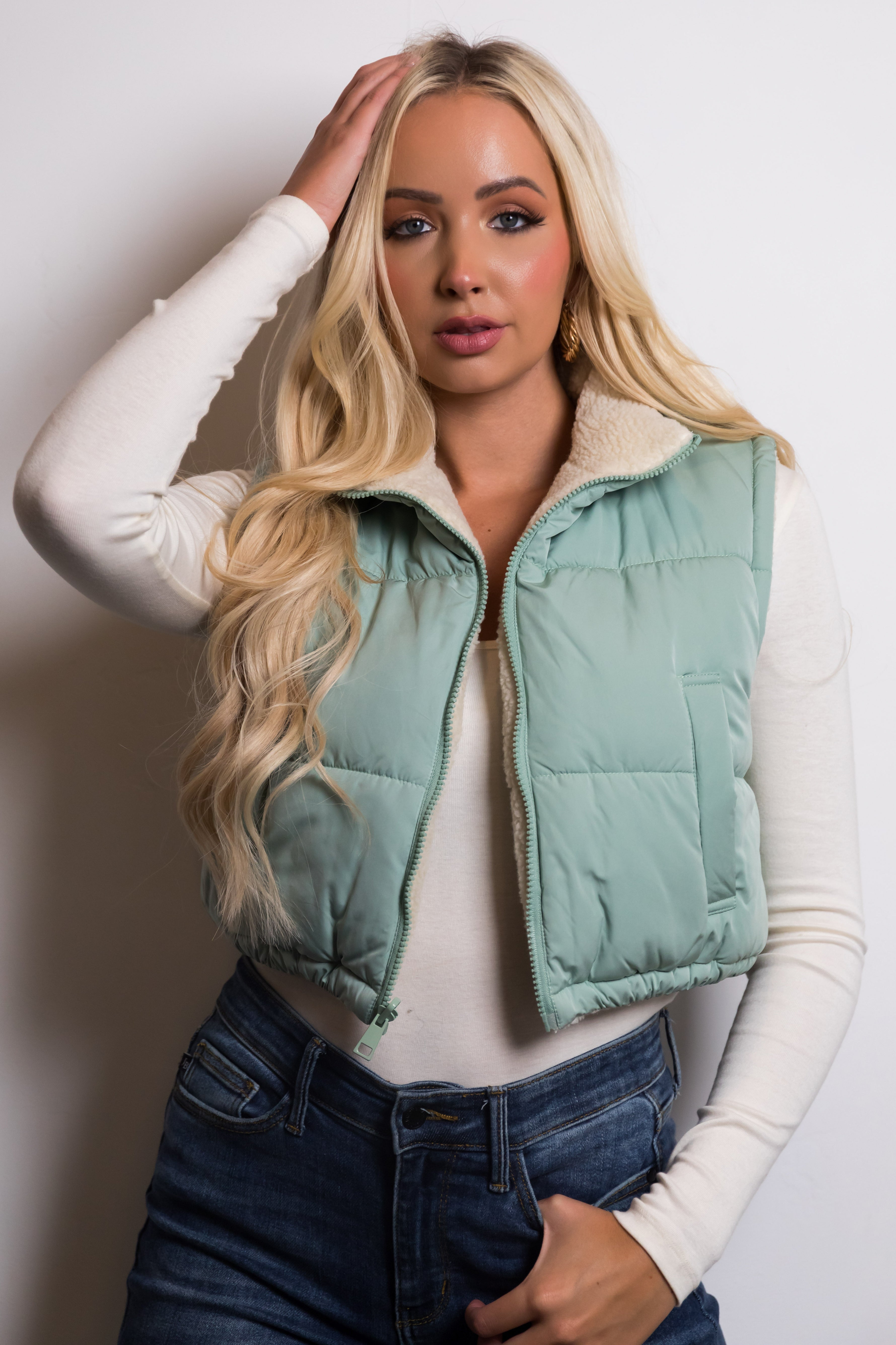 Cropped Puffer Vest Beige / L