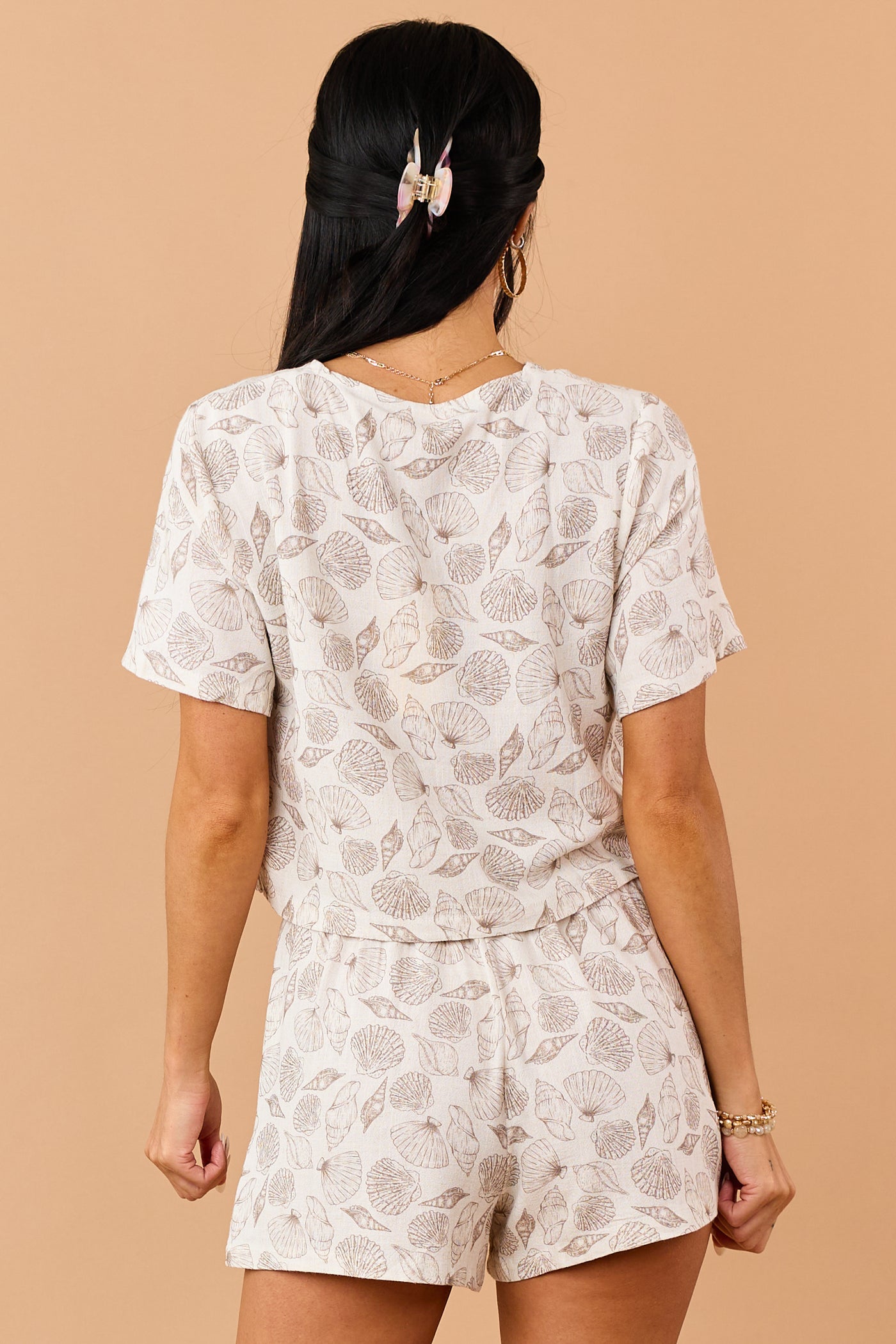 Almond Linen Blend Seashell Print Drawstring Shorts