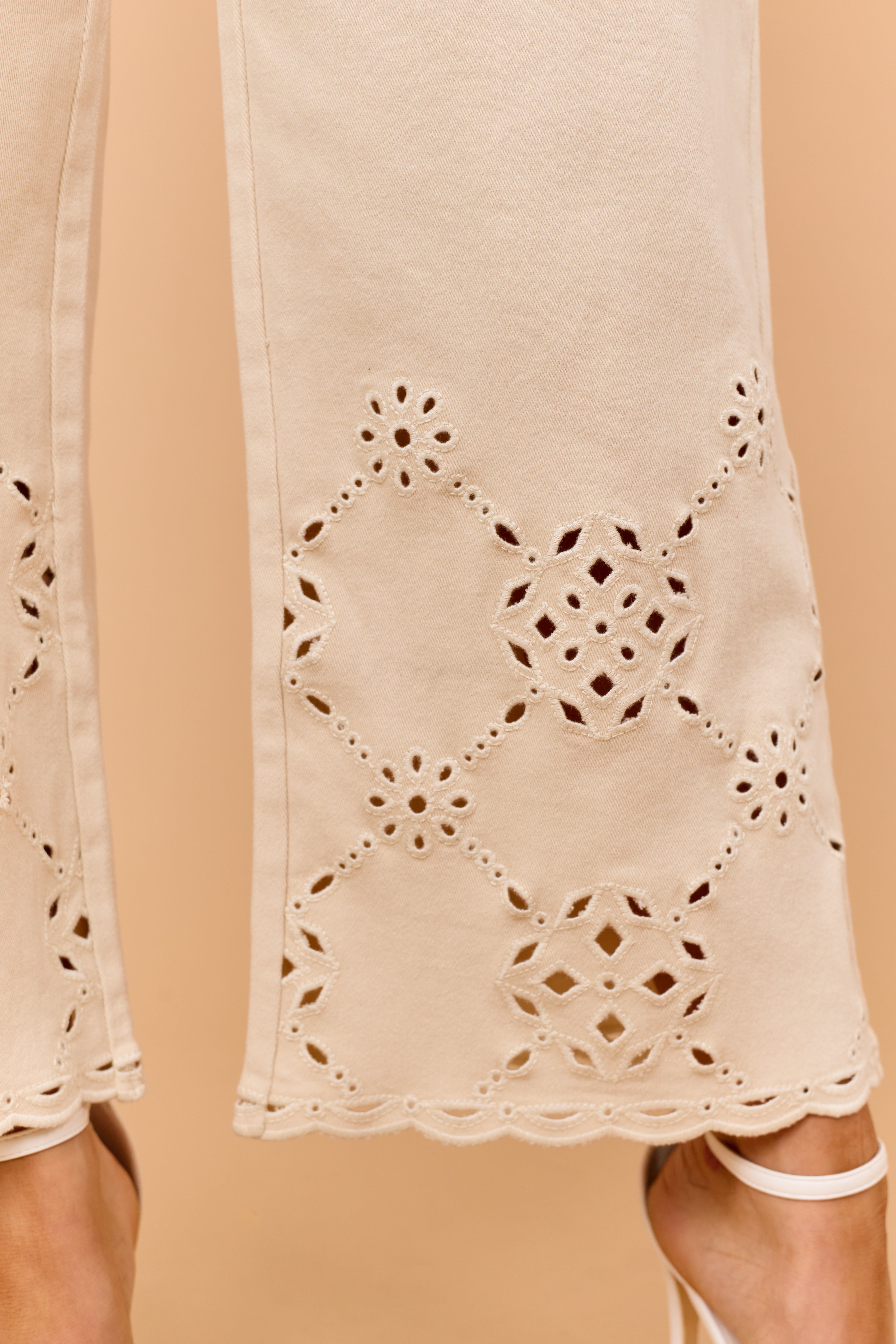 Almond Scalloped Embroidered Hem Wide Crop Jeans