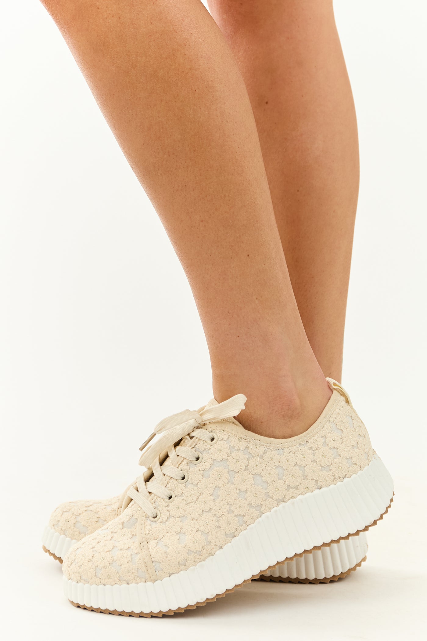 Almond Floral Embroidered Platform Lace Up Sneakers