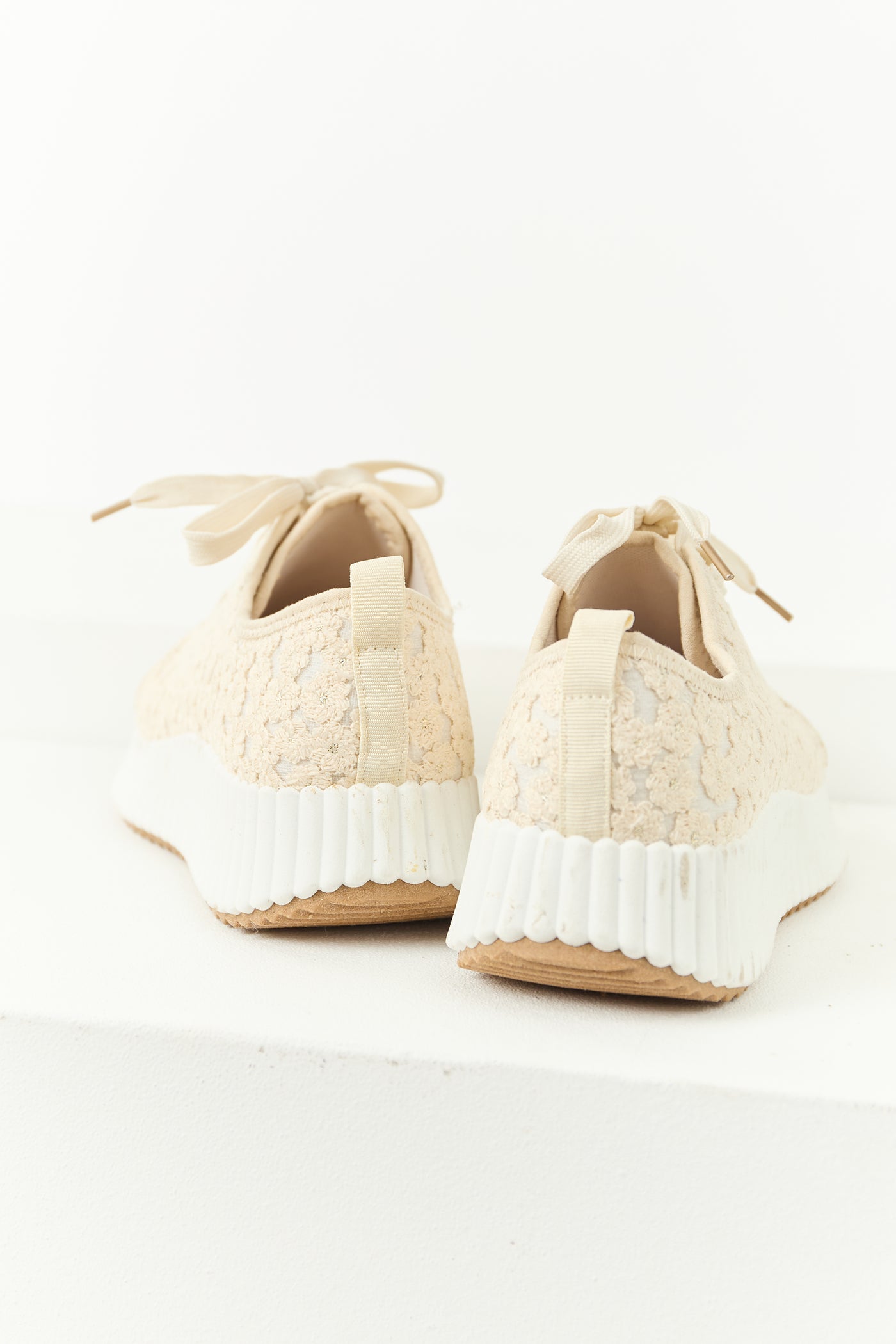 Almond Floral Embroidered Platform Lace Up Sneakers