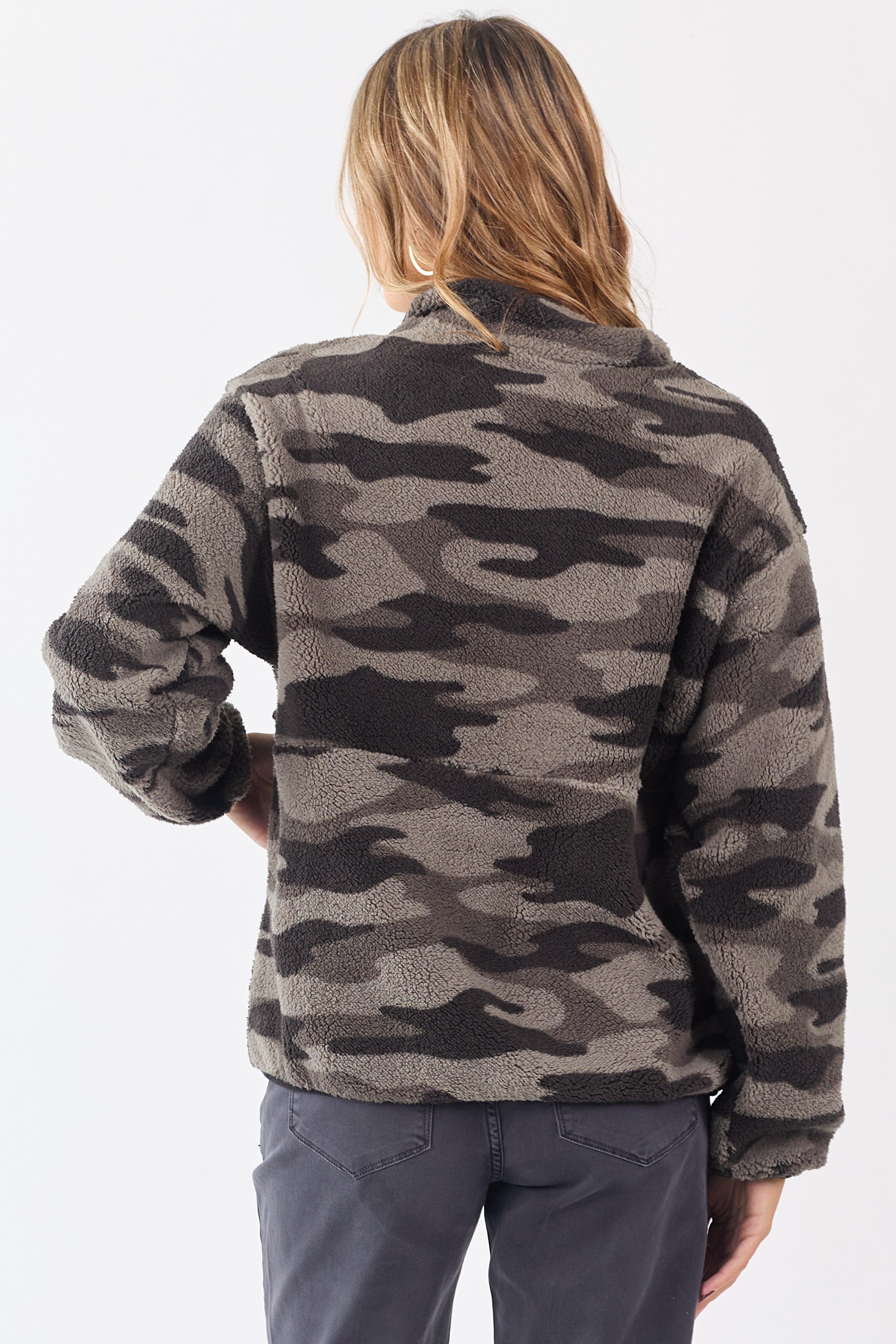 Ash Camo Print Half Zip Up Sherpa Pullover Jacket