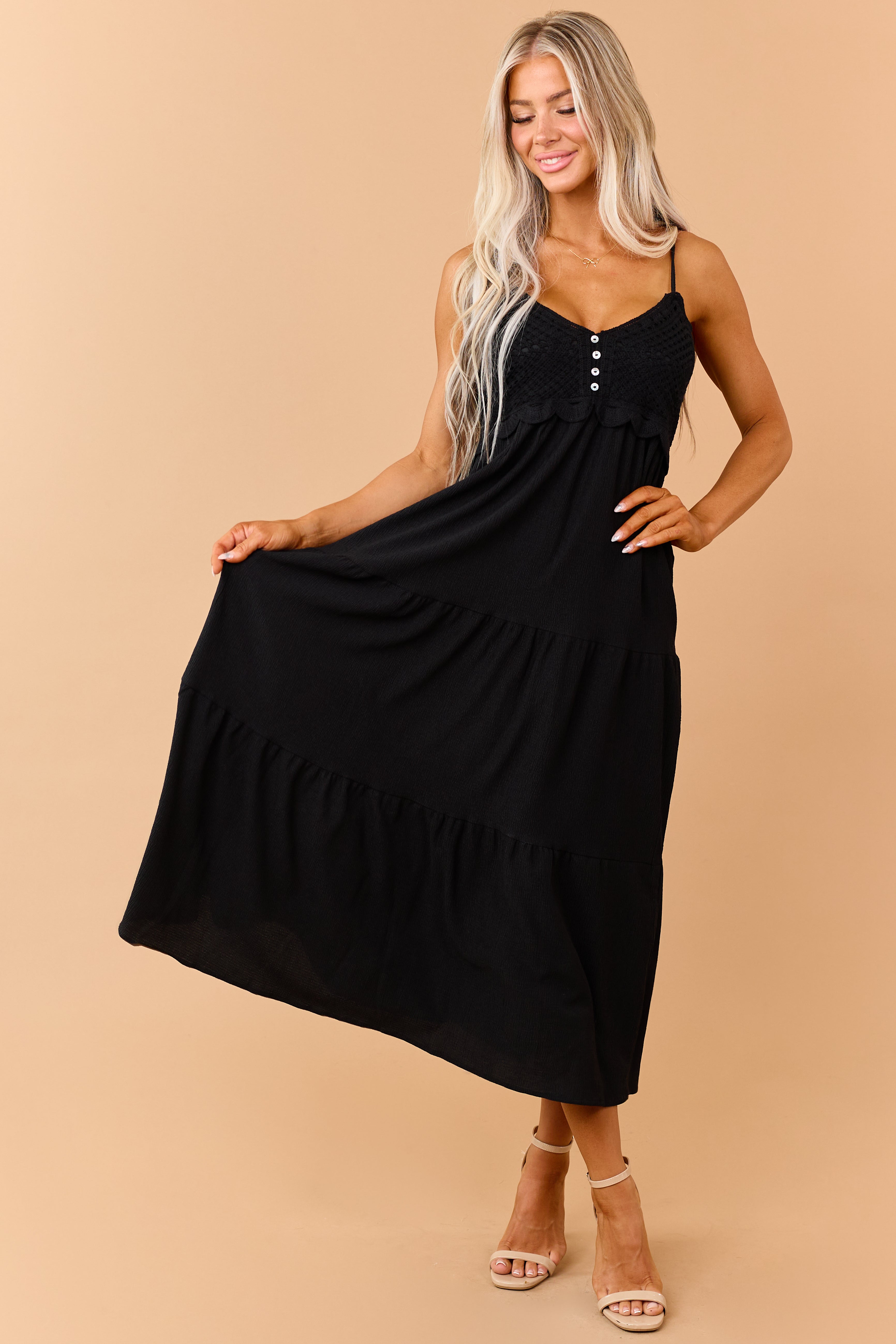 【美品】Marga2way Bicolor tiered dress black Black Crochet Bodice Tiered Maxi Dress | Lime Lush Boutique