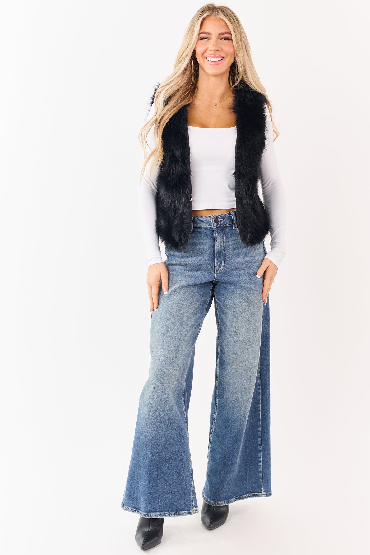 Black Faux Fur Hook and Eye Closure Vest