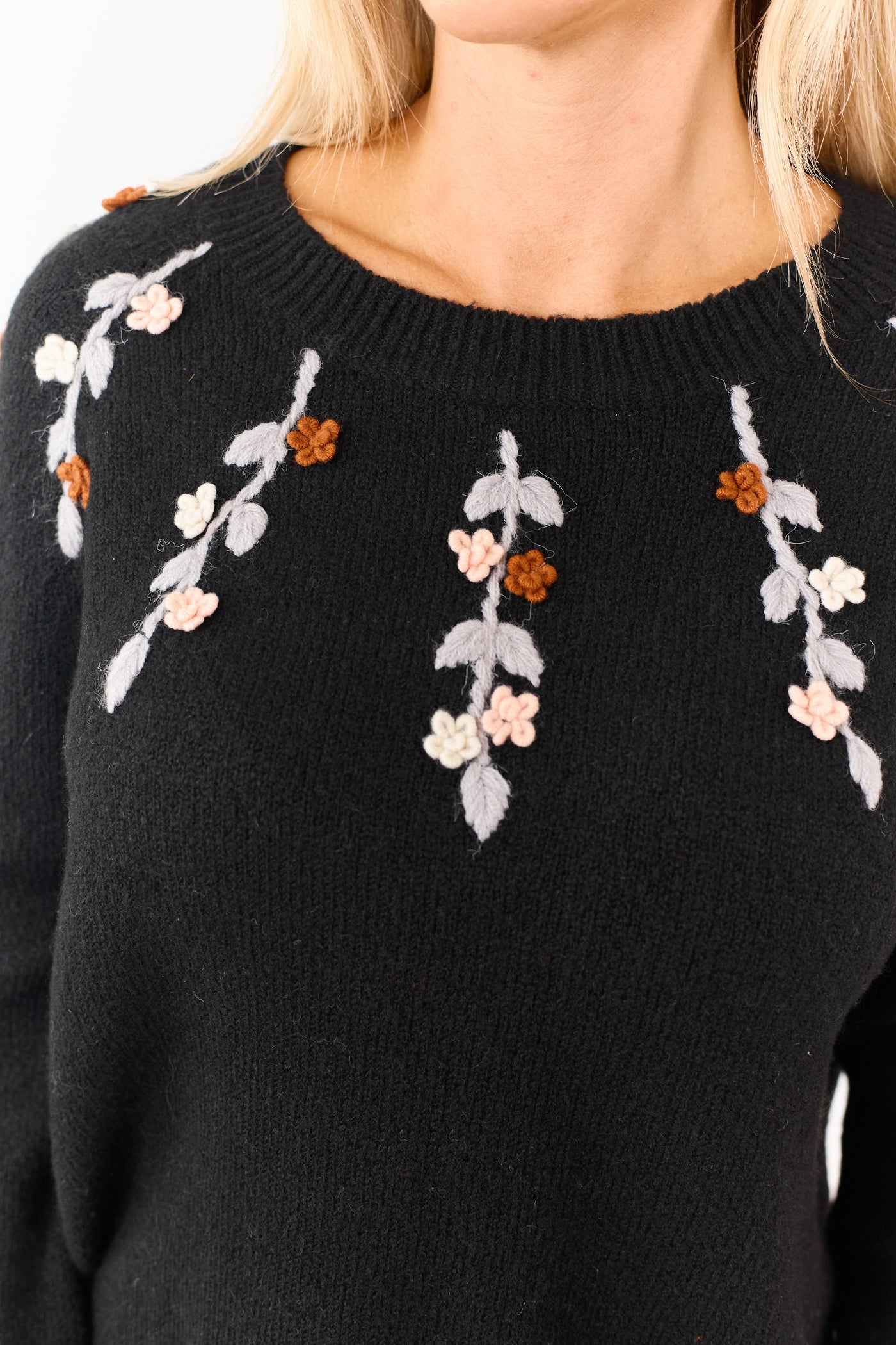 Black Floral Yarn Embroidered Long Sleeve Sweater