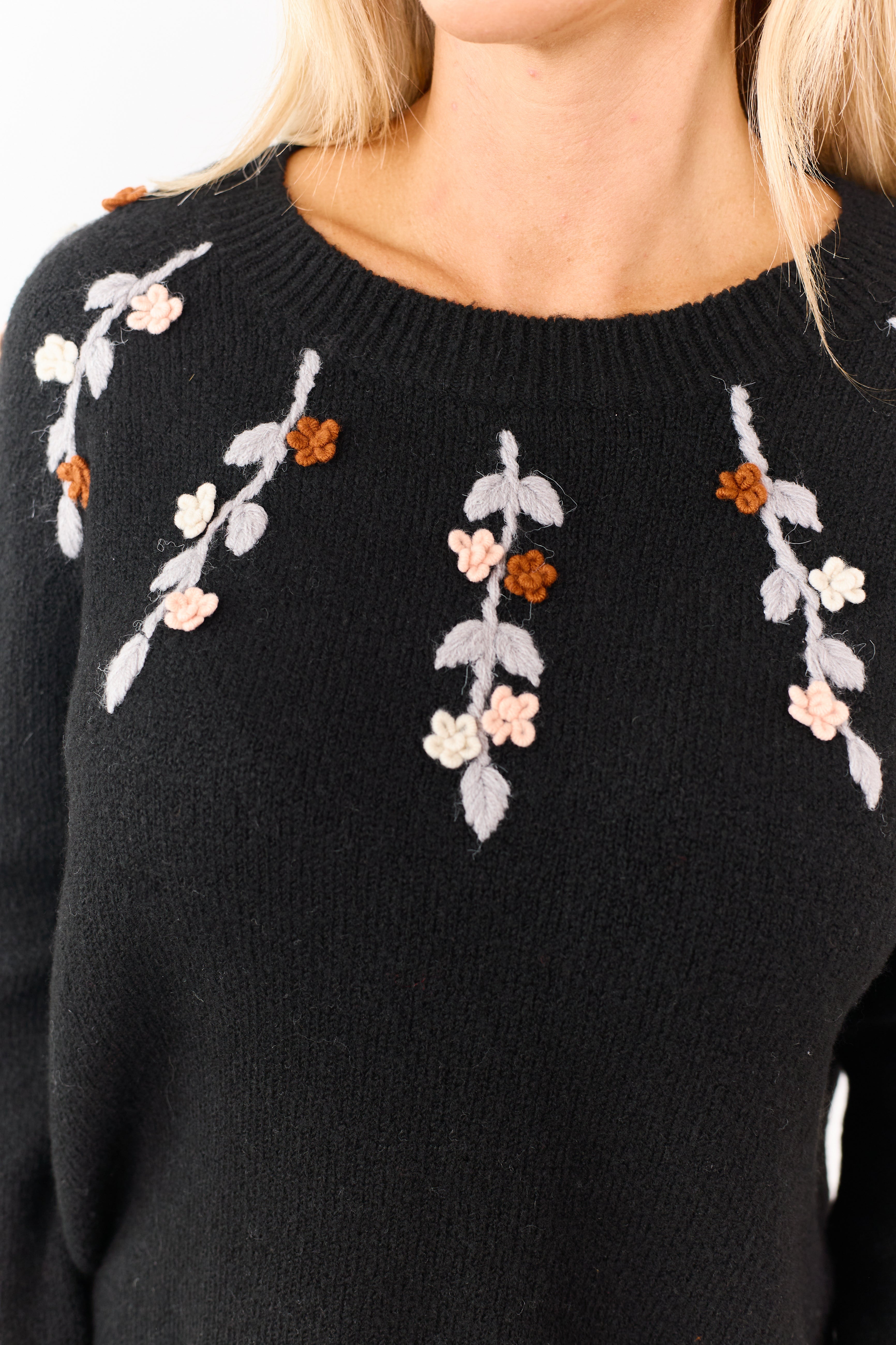 Black Floral Yarn Embroidered Long Sleeve Sweater