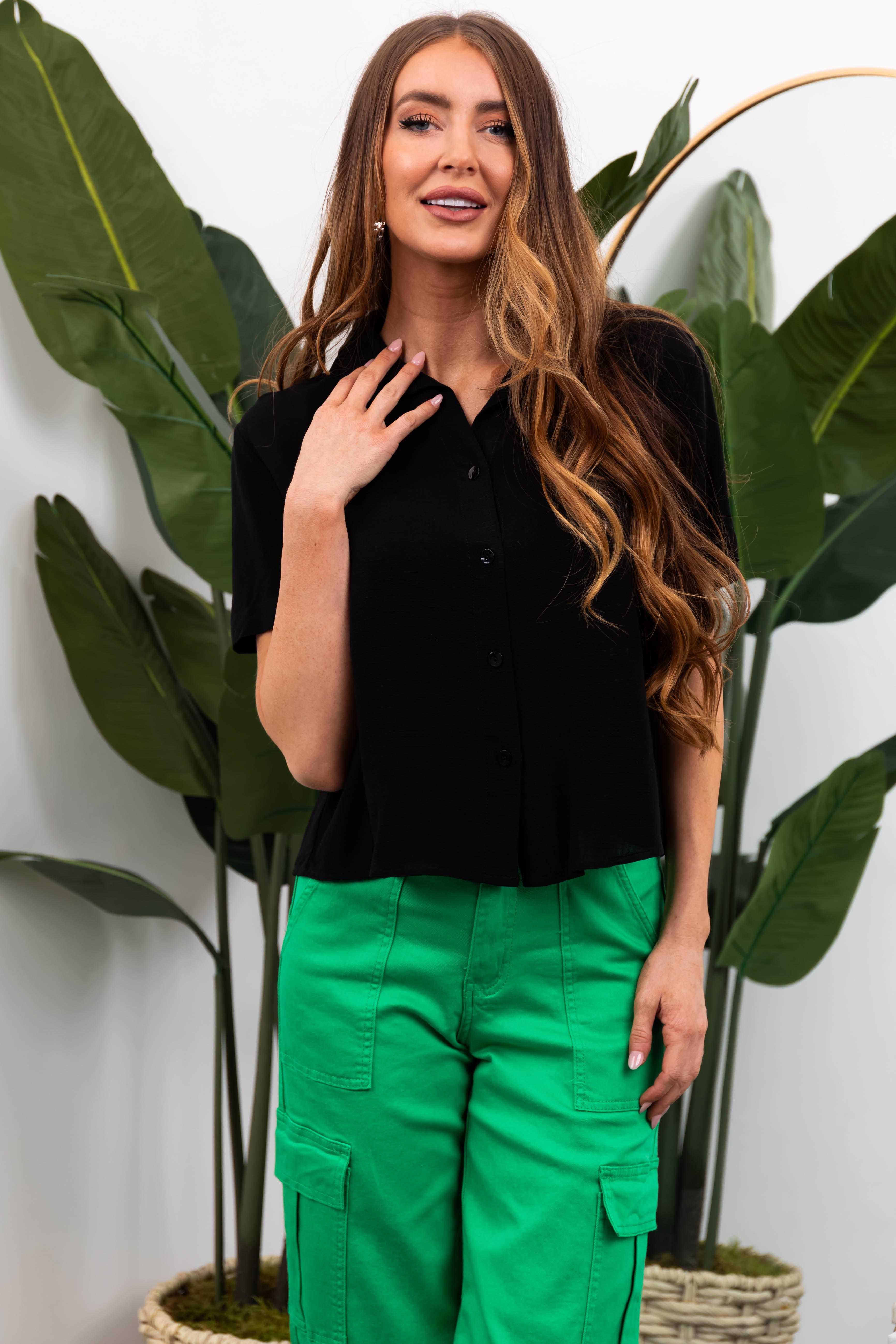 Black Linen Texture Short Sleeve Collared Shirt