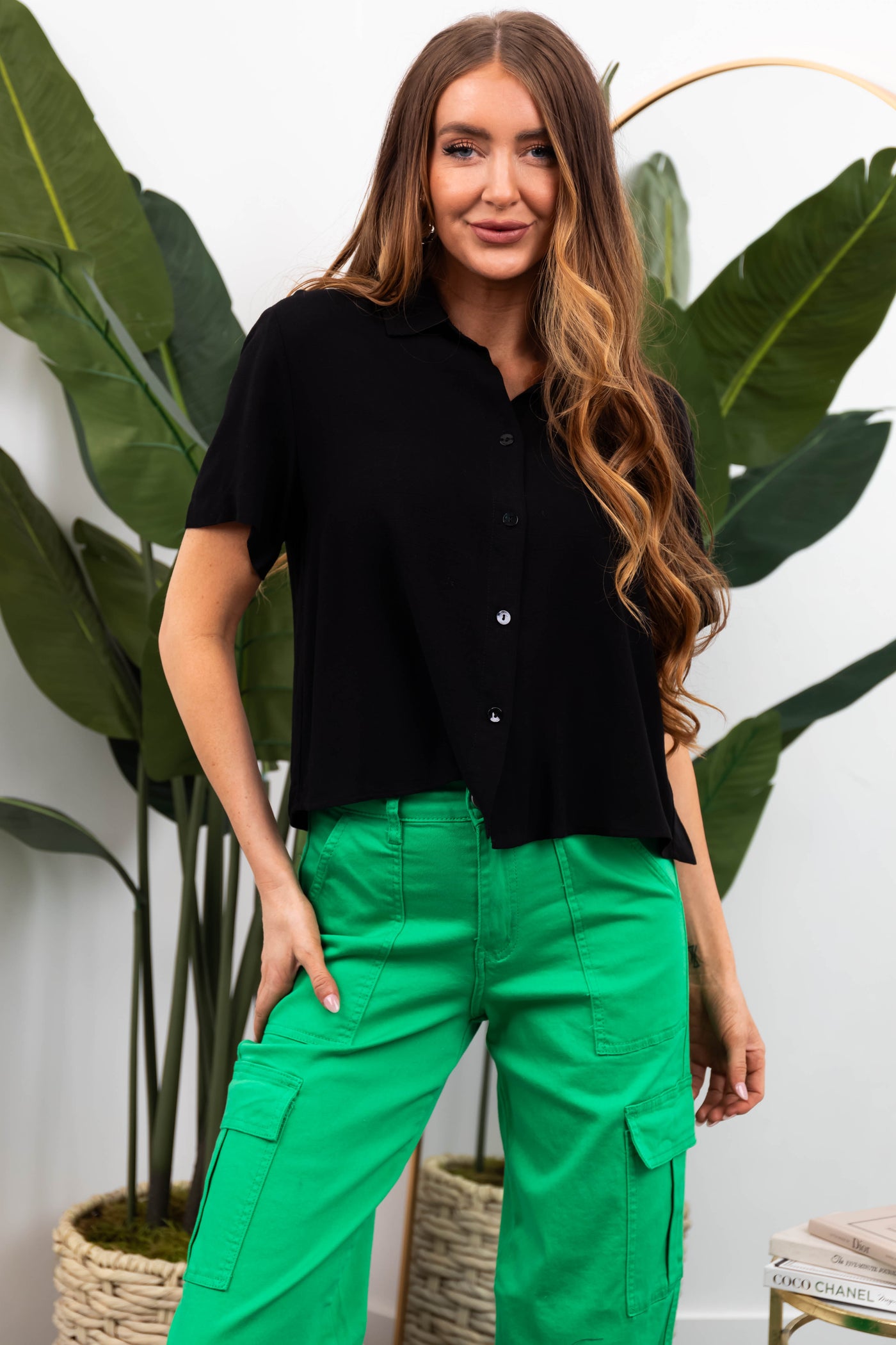 Black Linen Texture Short Sleeve Collared Shirt