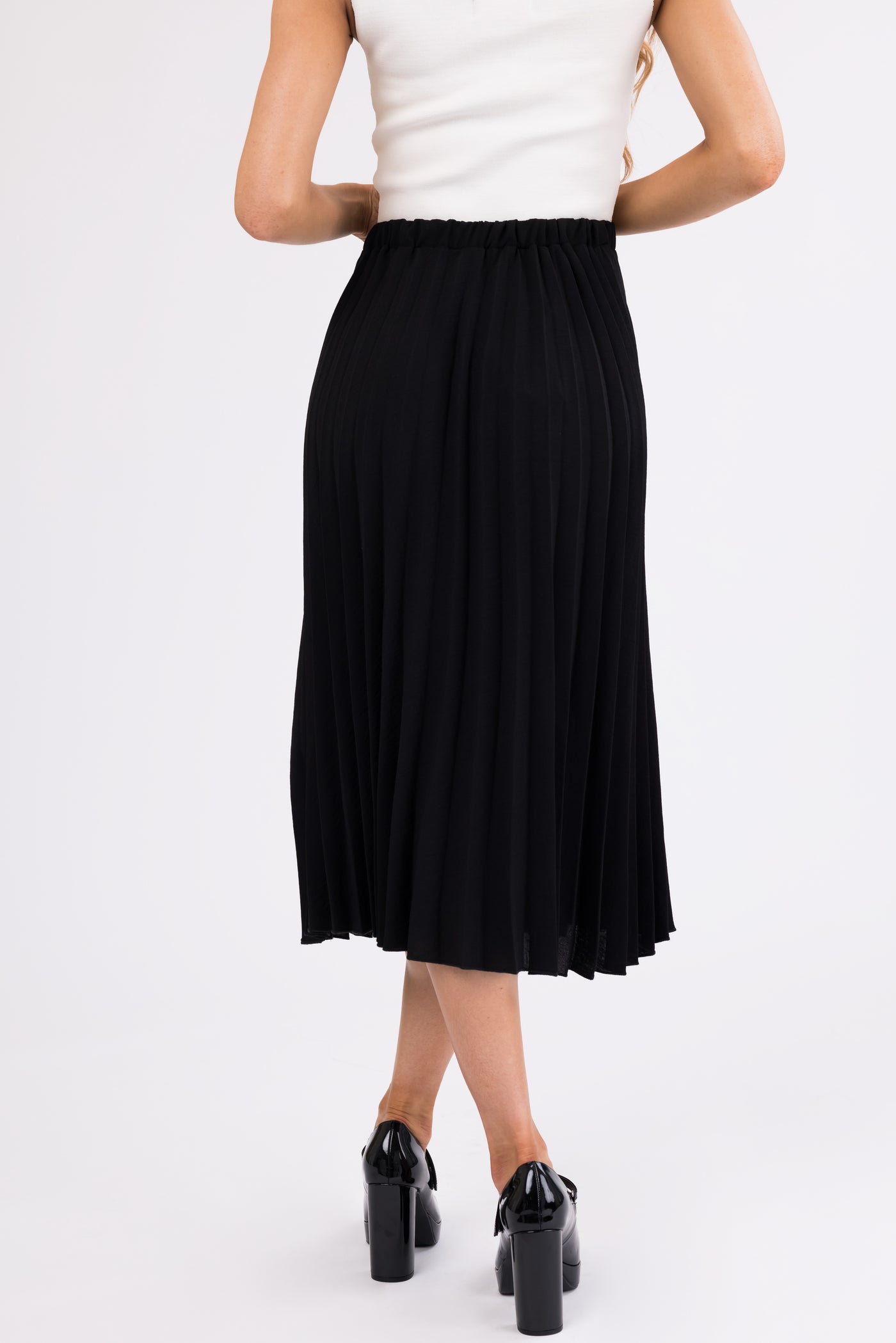 Black Pleated Elastic Waist Midi Skirt