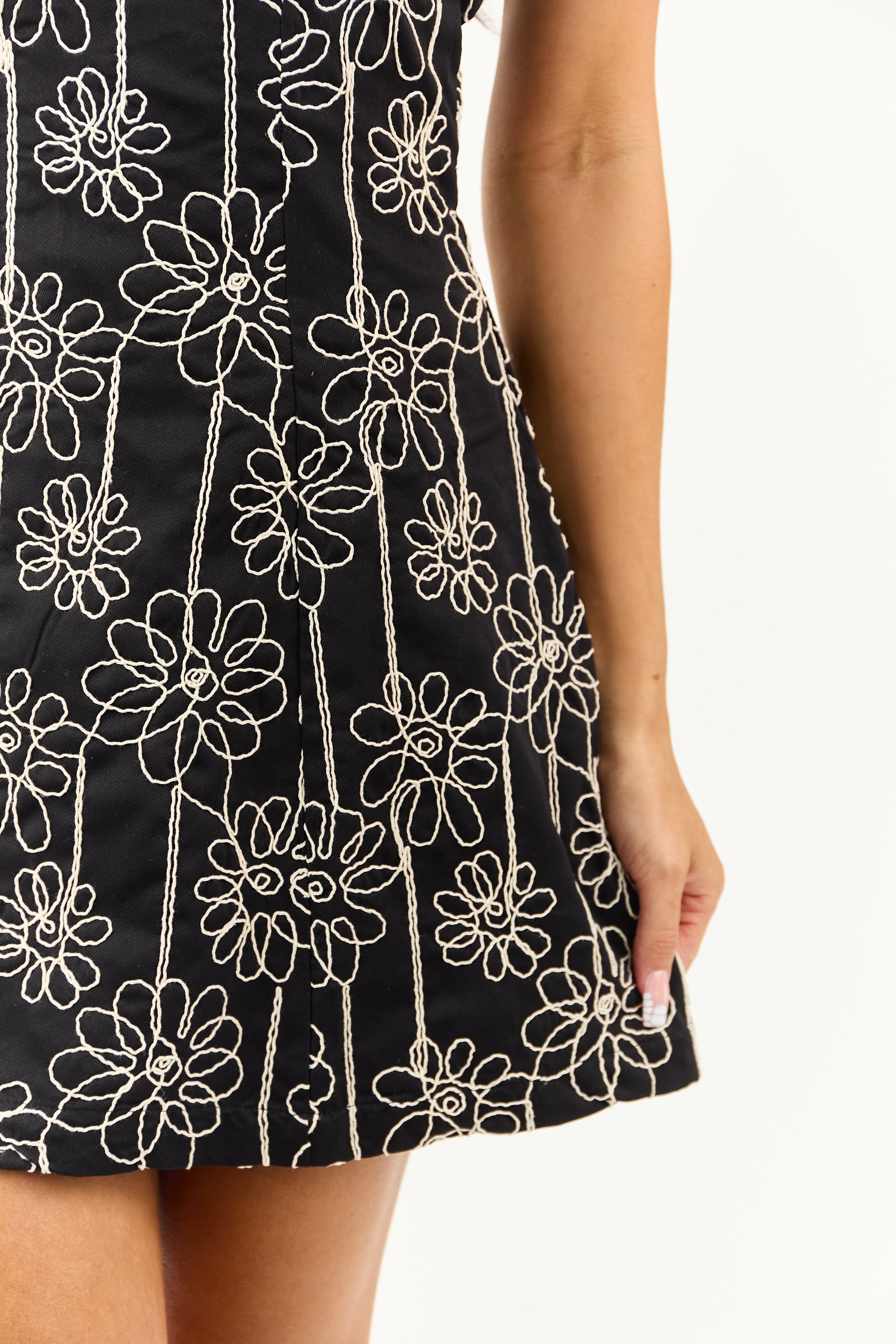Black Raised Floral Embroidery Sleeveless Mini Dress
