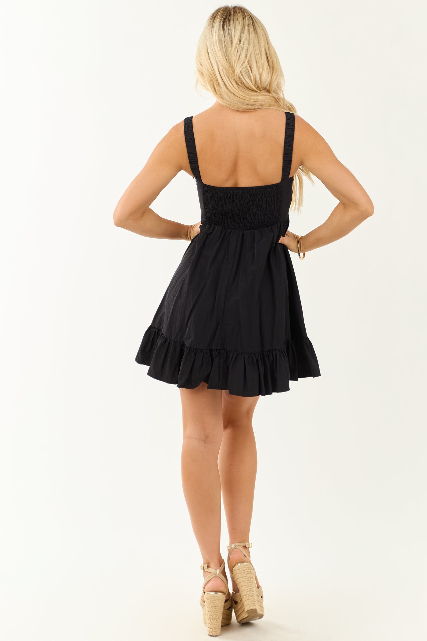 Black Sleeveless Sweetheart Neck Mini Dress