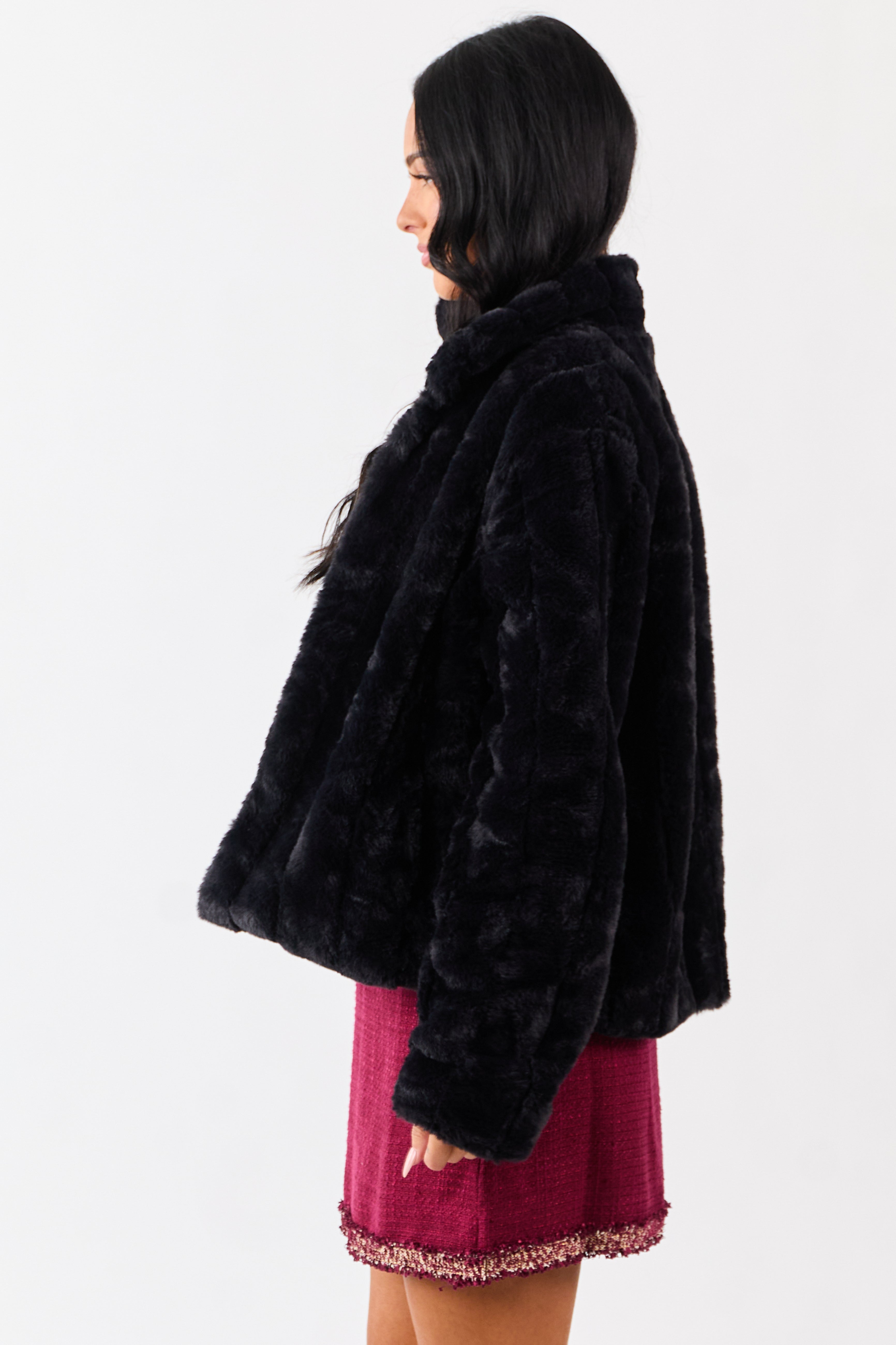 Black Soft Faux Fur Hook Closure Collared Jacket