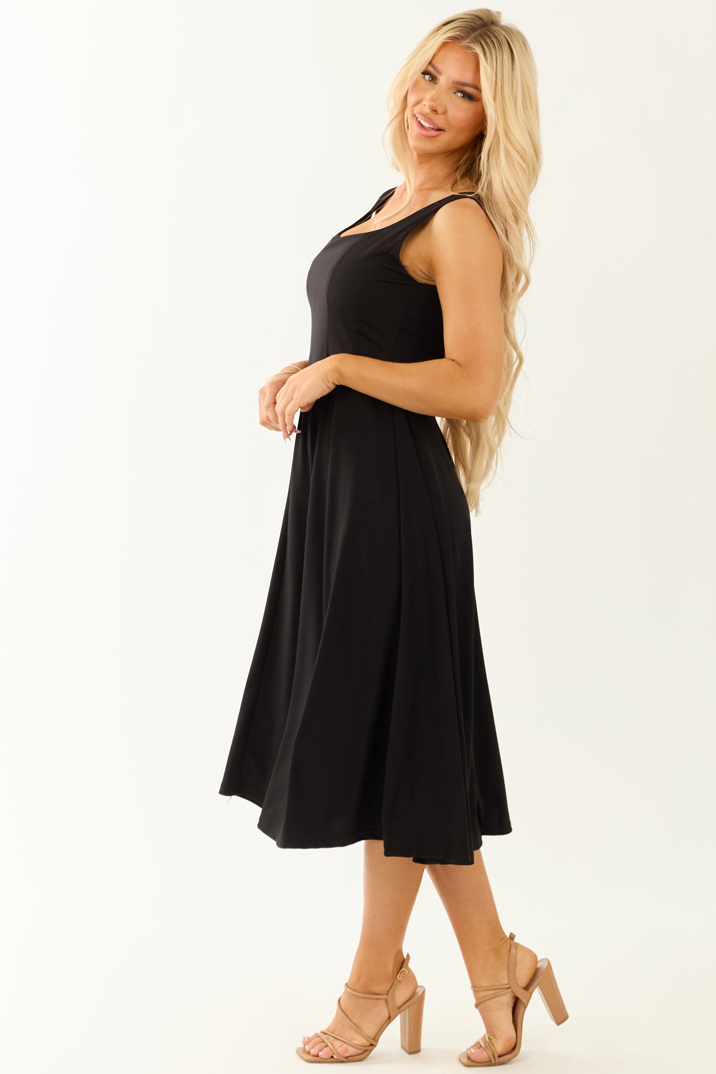 Black Square Neckline Sleeveless Midi Dress