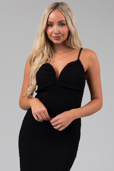 Black Textured Deep Sweetheart Neck Midi Dress