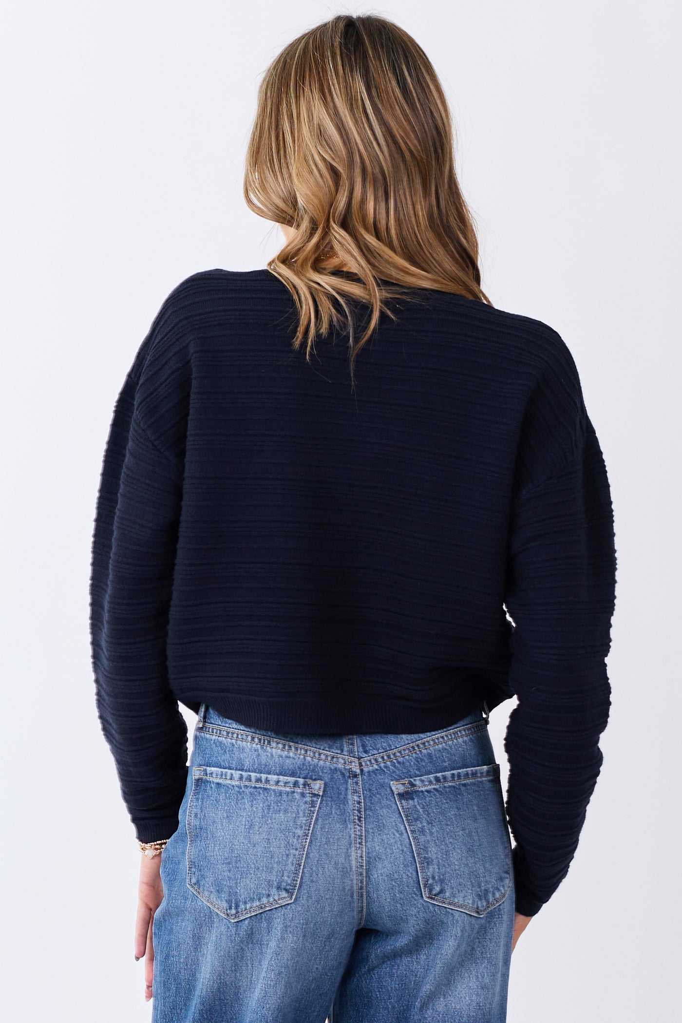 Black Textured Knit Crew Neck Cropped Sweater
