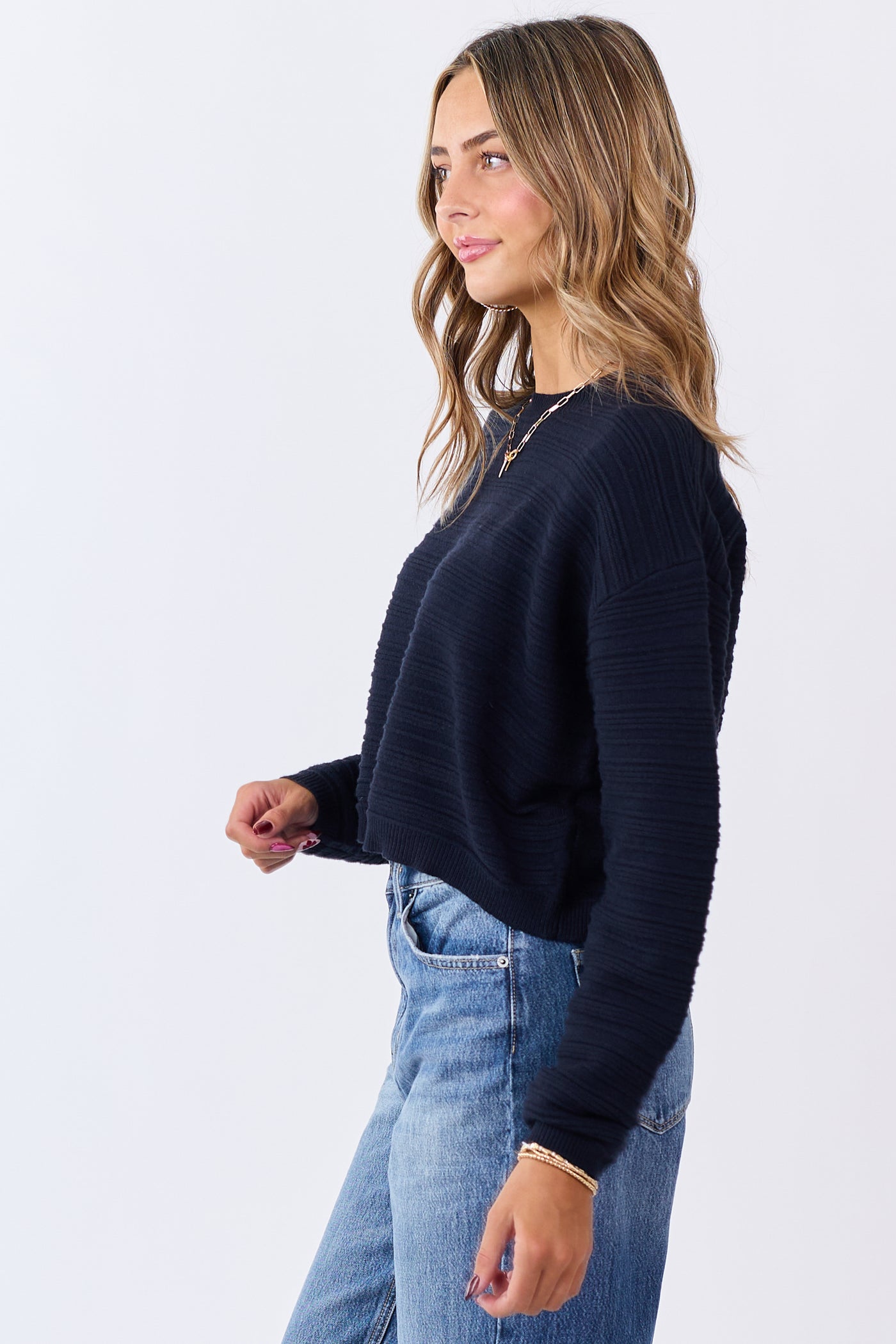 Black Textured Knit Crew Neck Cropped Sweater