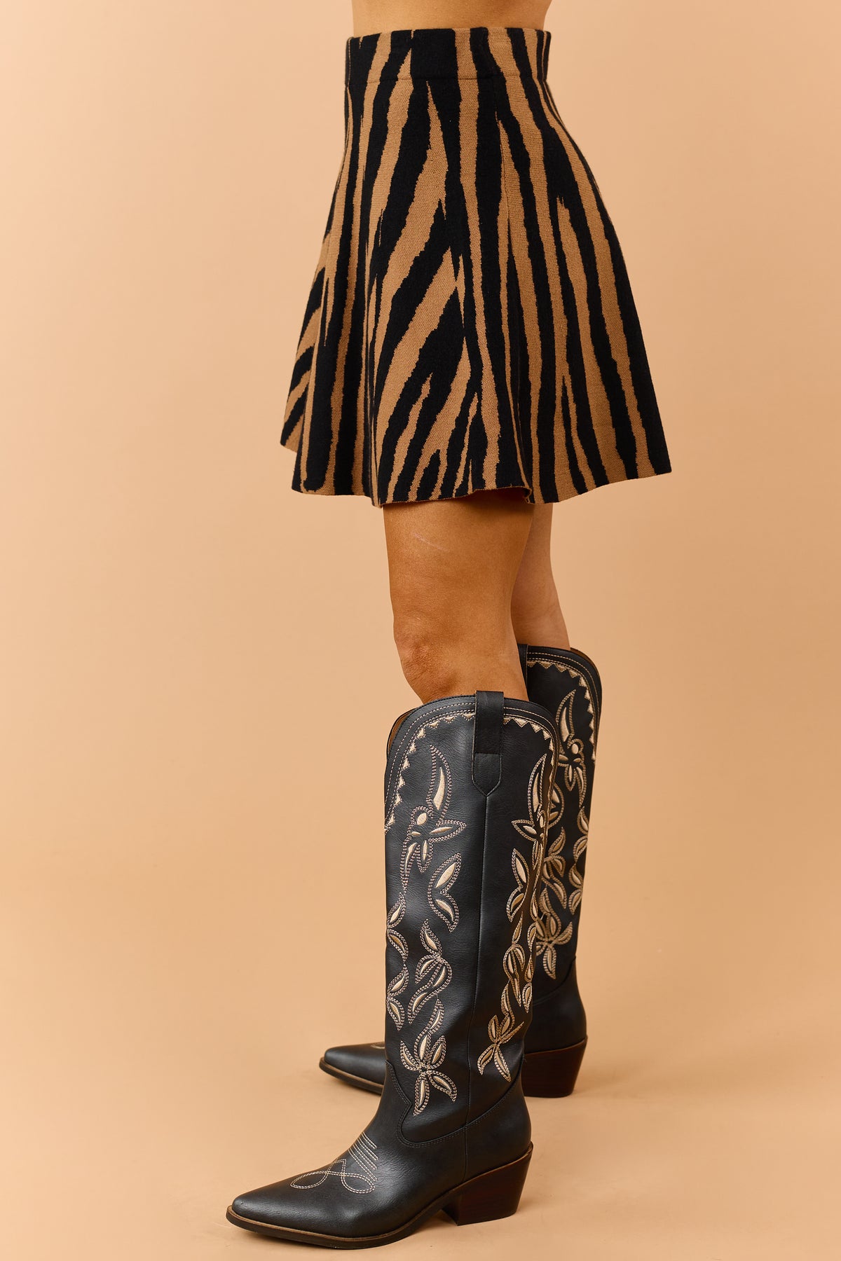 Black Tiger Print A-Line Soft Knit Mini Skirt