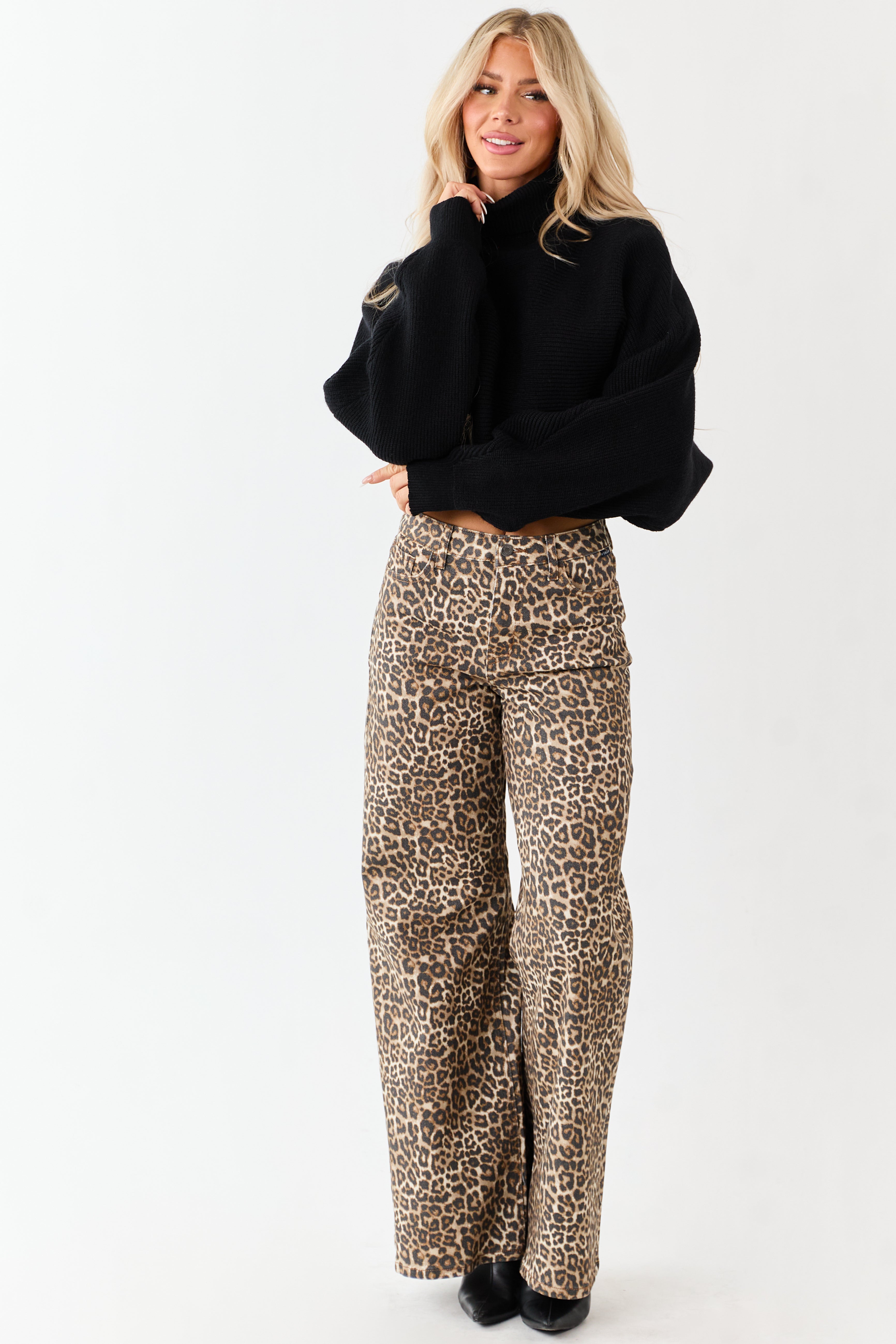Black Turtleneck Cropped Thick Sweater