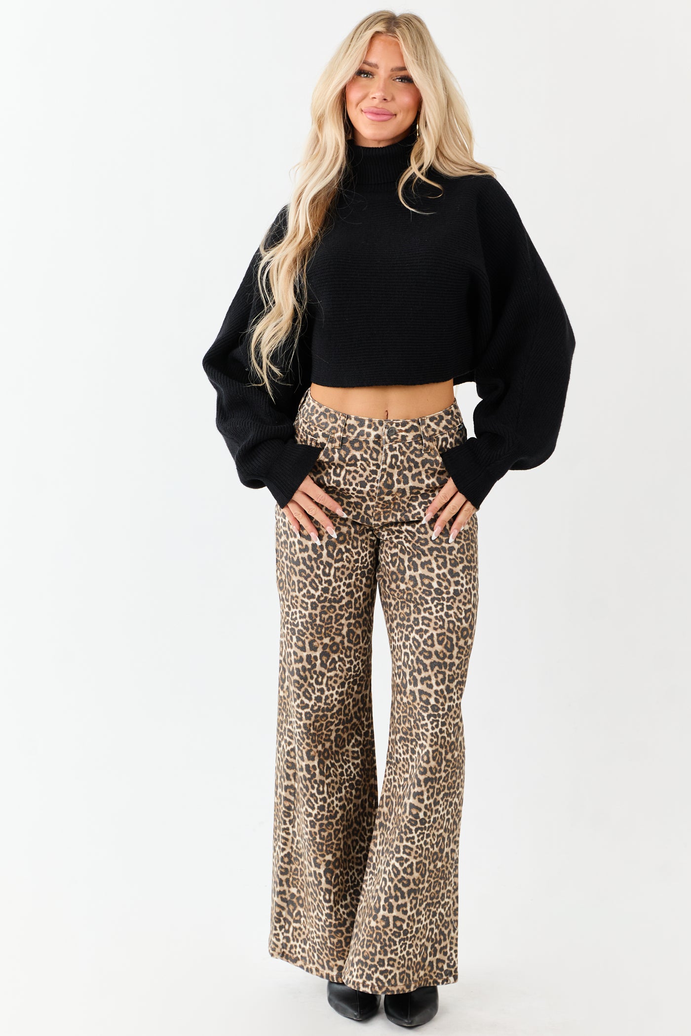 Black Turtleneck Cropped Thick Sweater