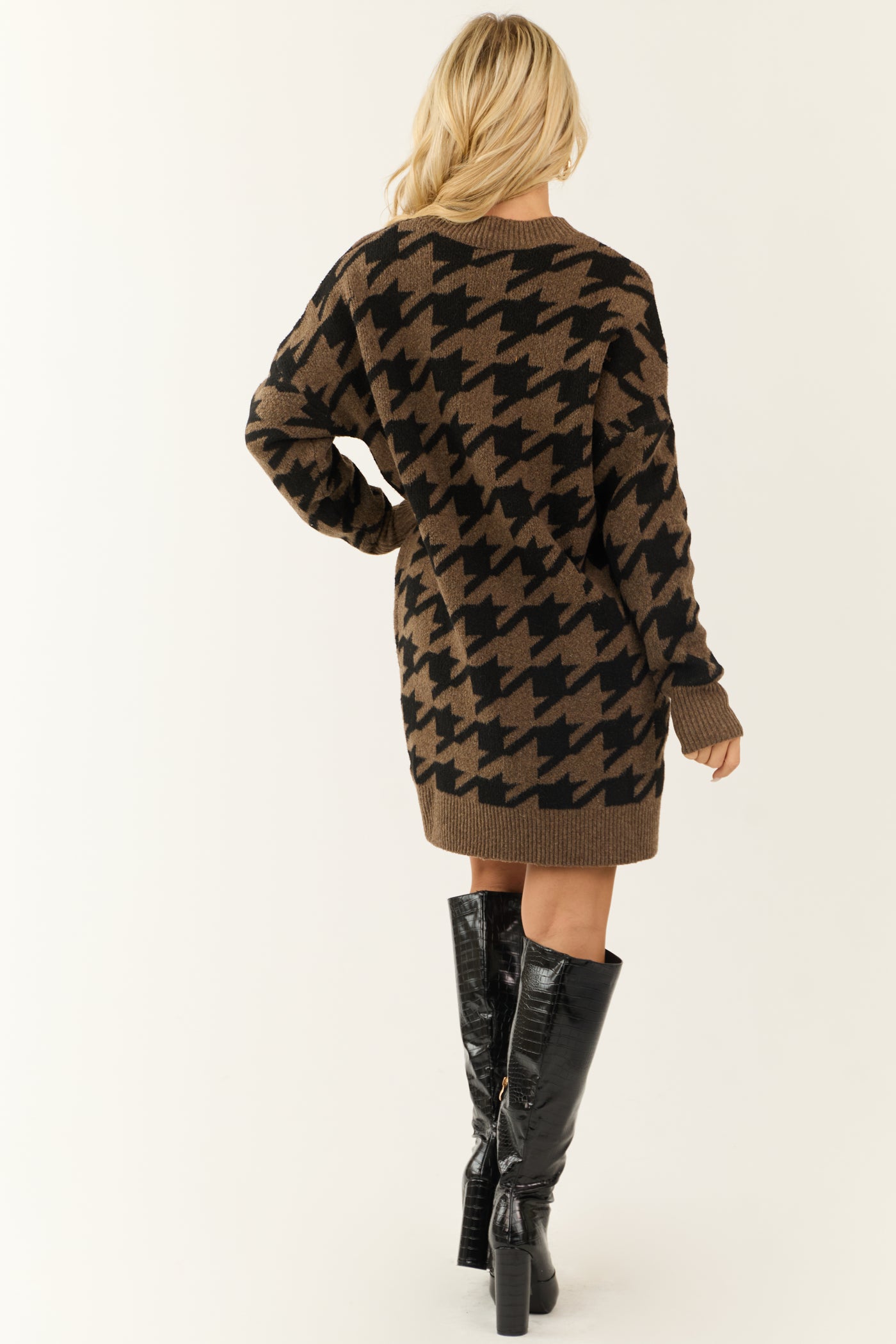 Black and Coffee Houndstooth Short Sweater Dress