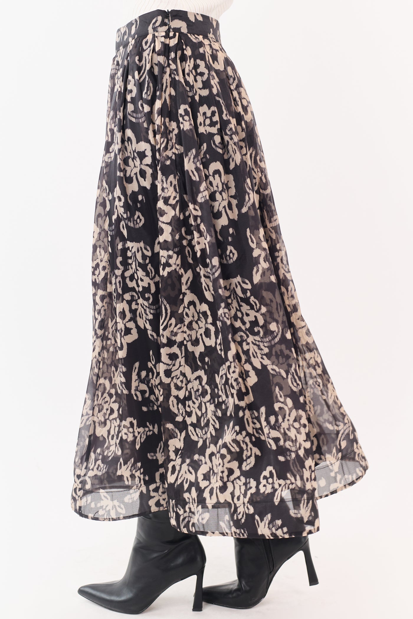 Black and Latte Floral Print Pleated Midi Skirt