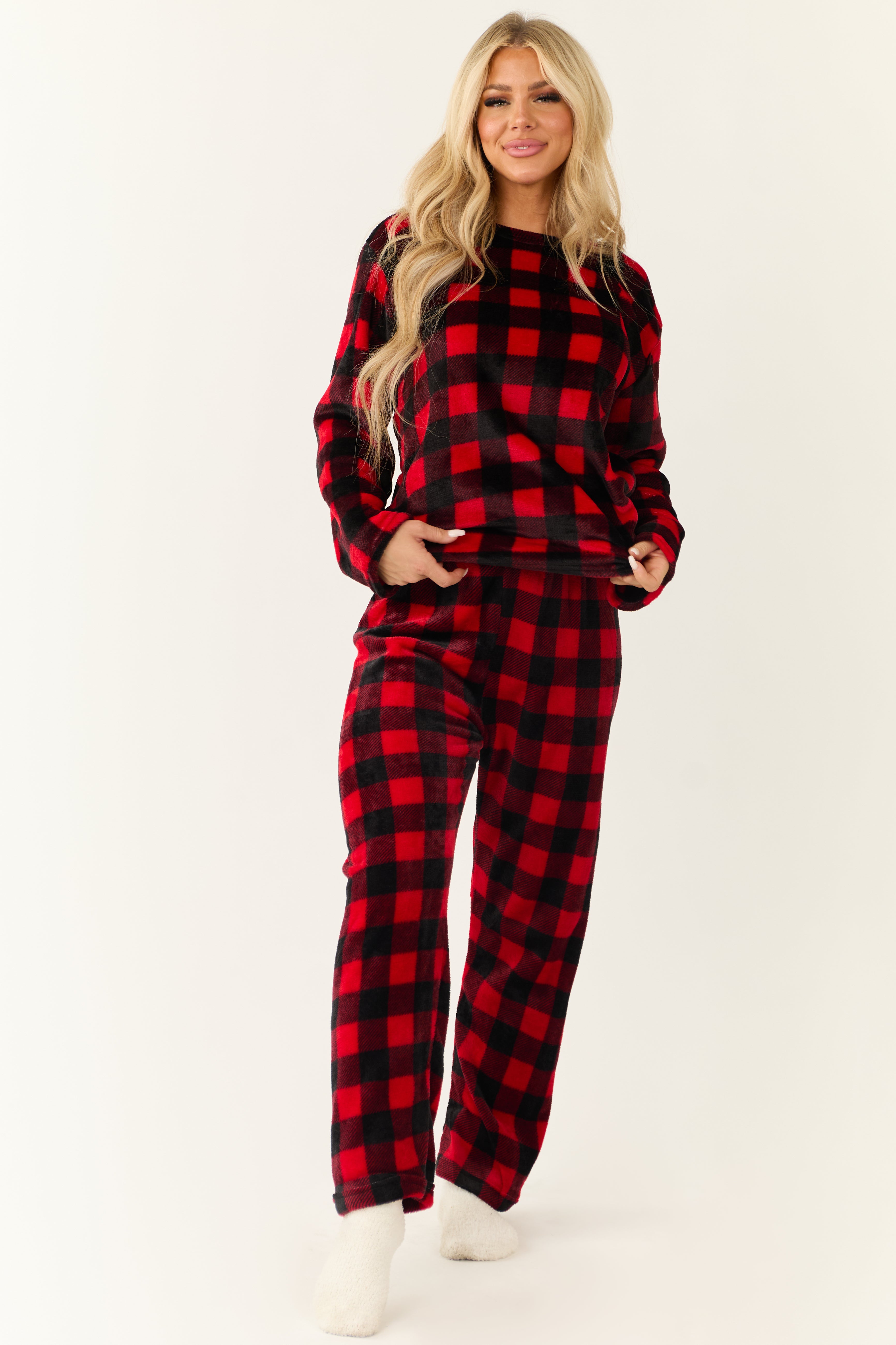 Black and Ruby Checkered Plaid 2 Piece Soft Pajama Set