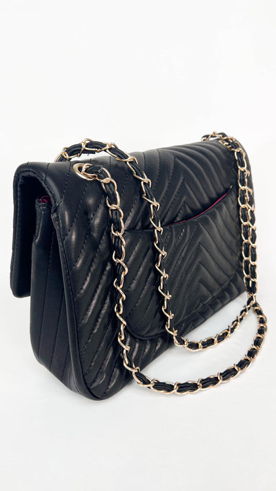 Black Faux Leather Textured Gold Chain Purse