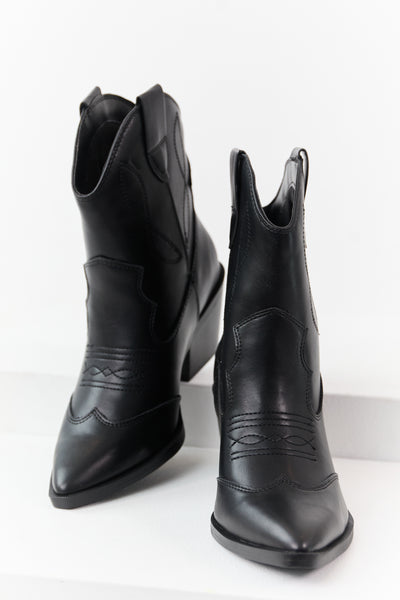 Black Faux Leather Western Style Short Boots