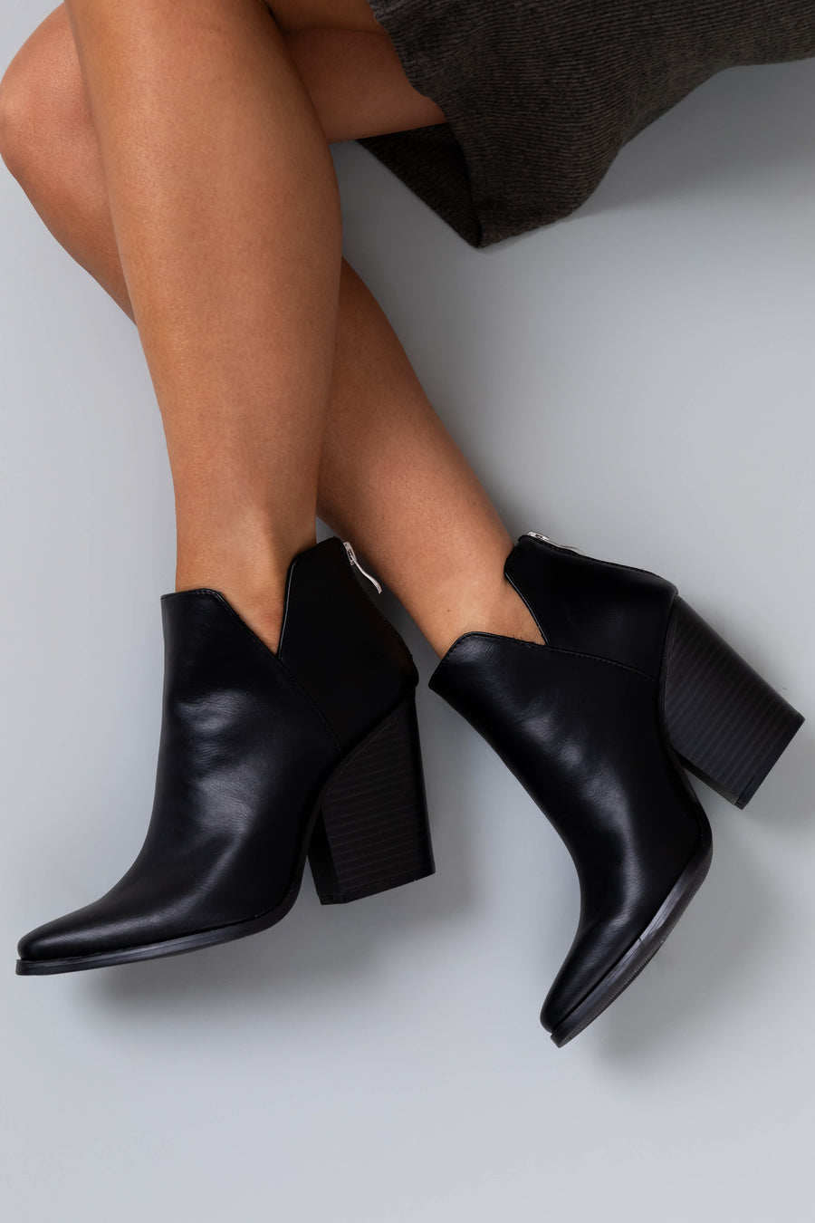 Black Pleather Pointed Toe Notched Side Booties