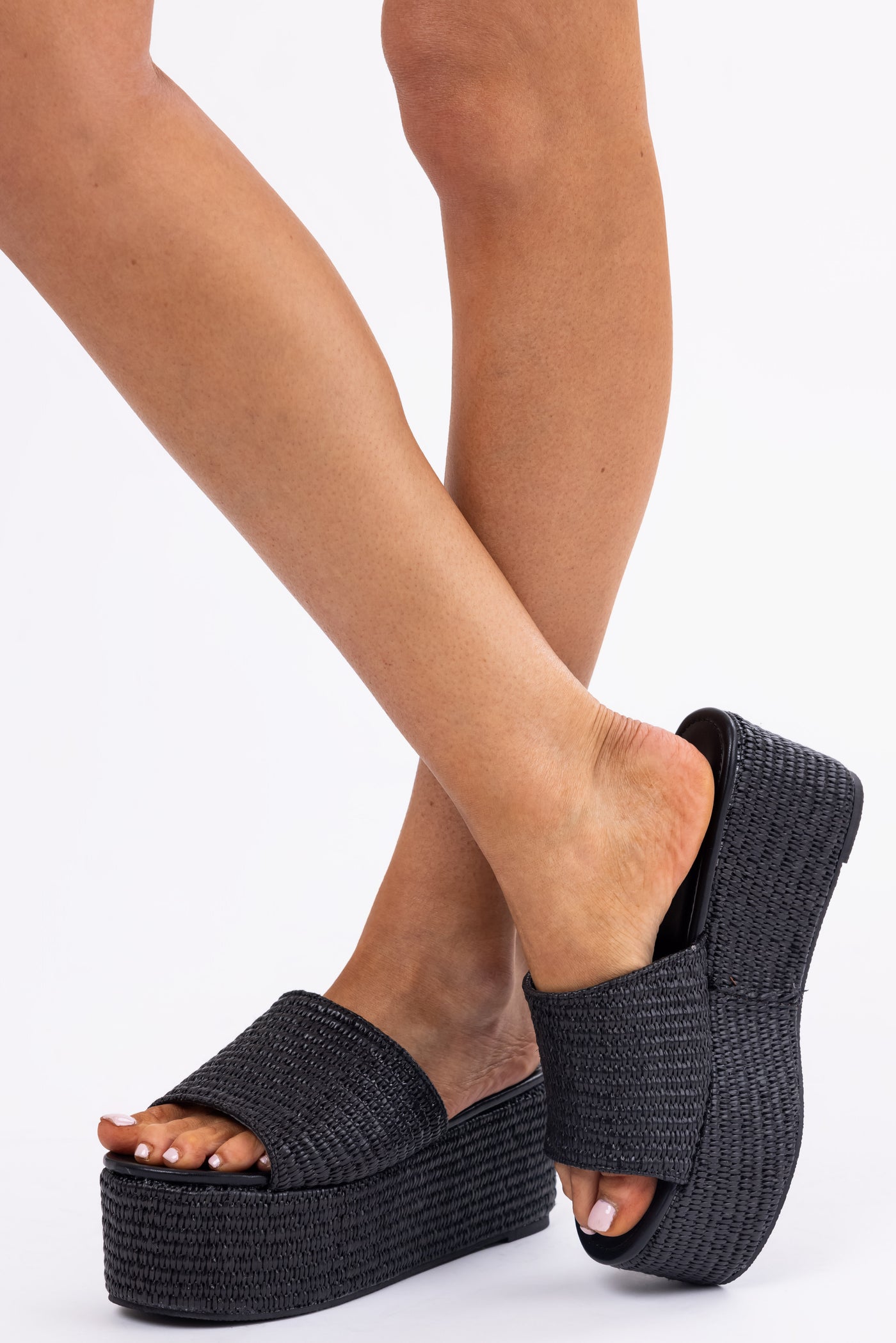 Black Raffia Woven Platform Slide Sandals