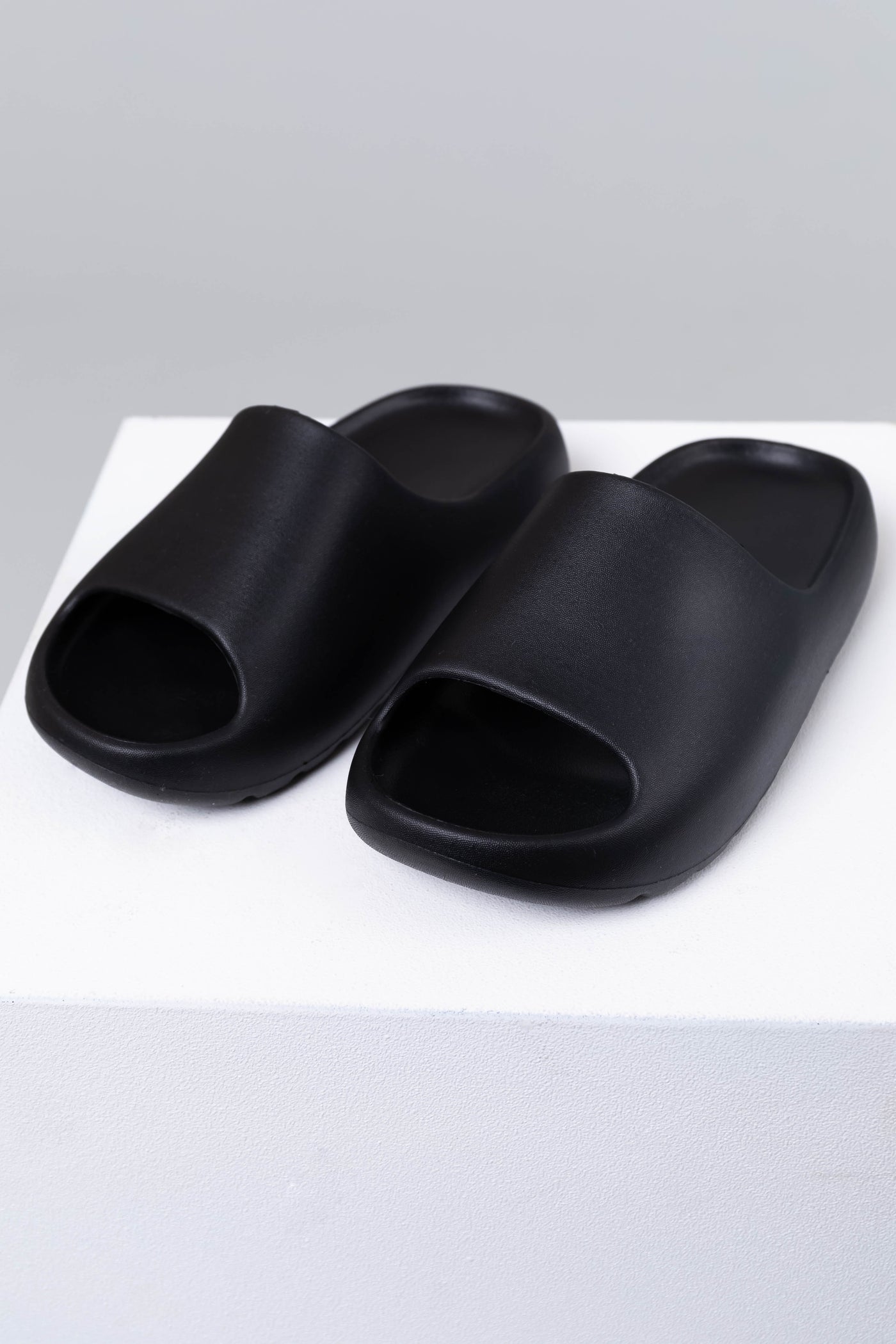 Black Solid Foam Slide Sandals