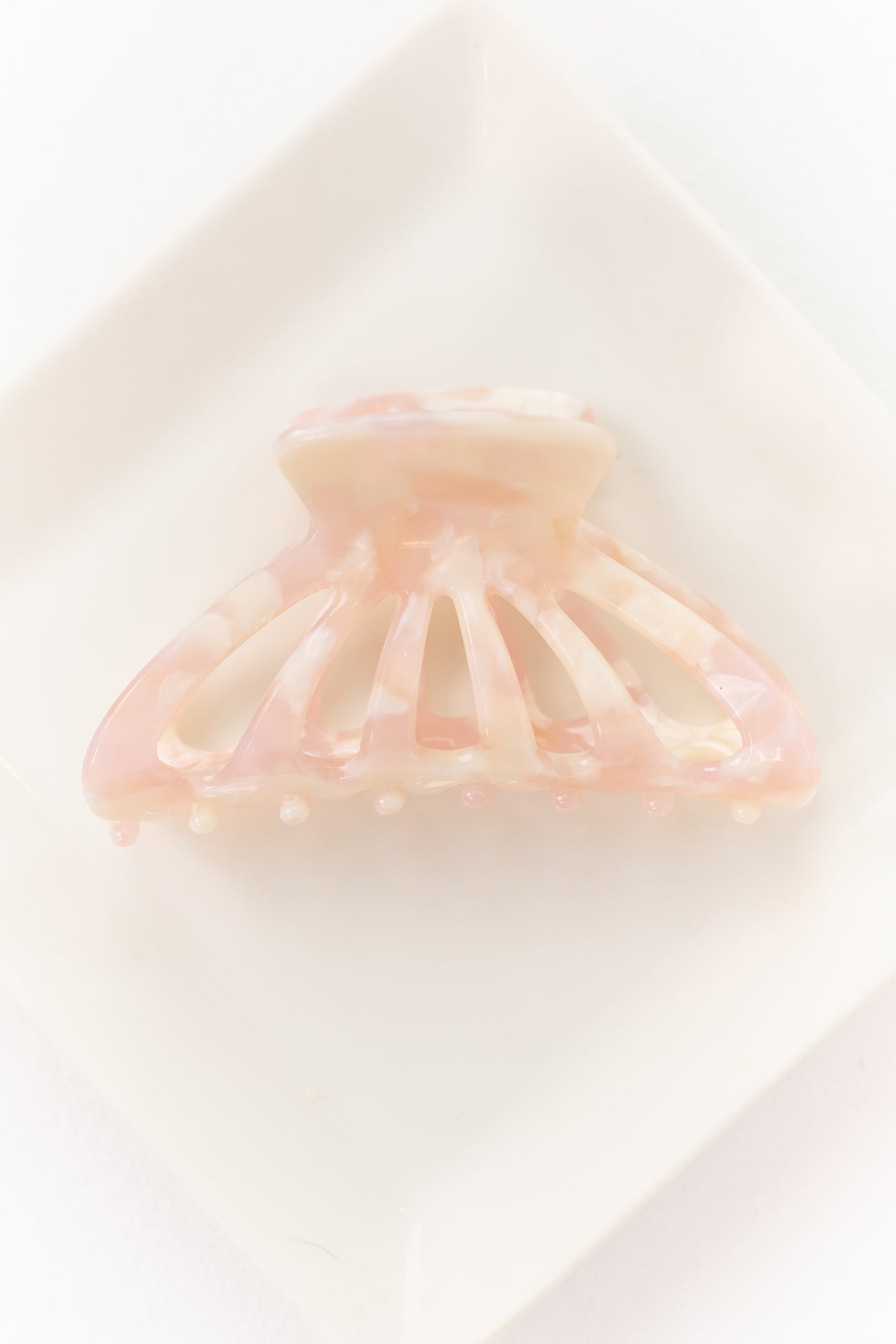 Blush Abstract Pattern Claw Hair Clip