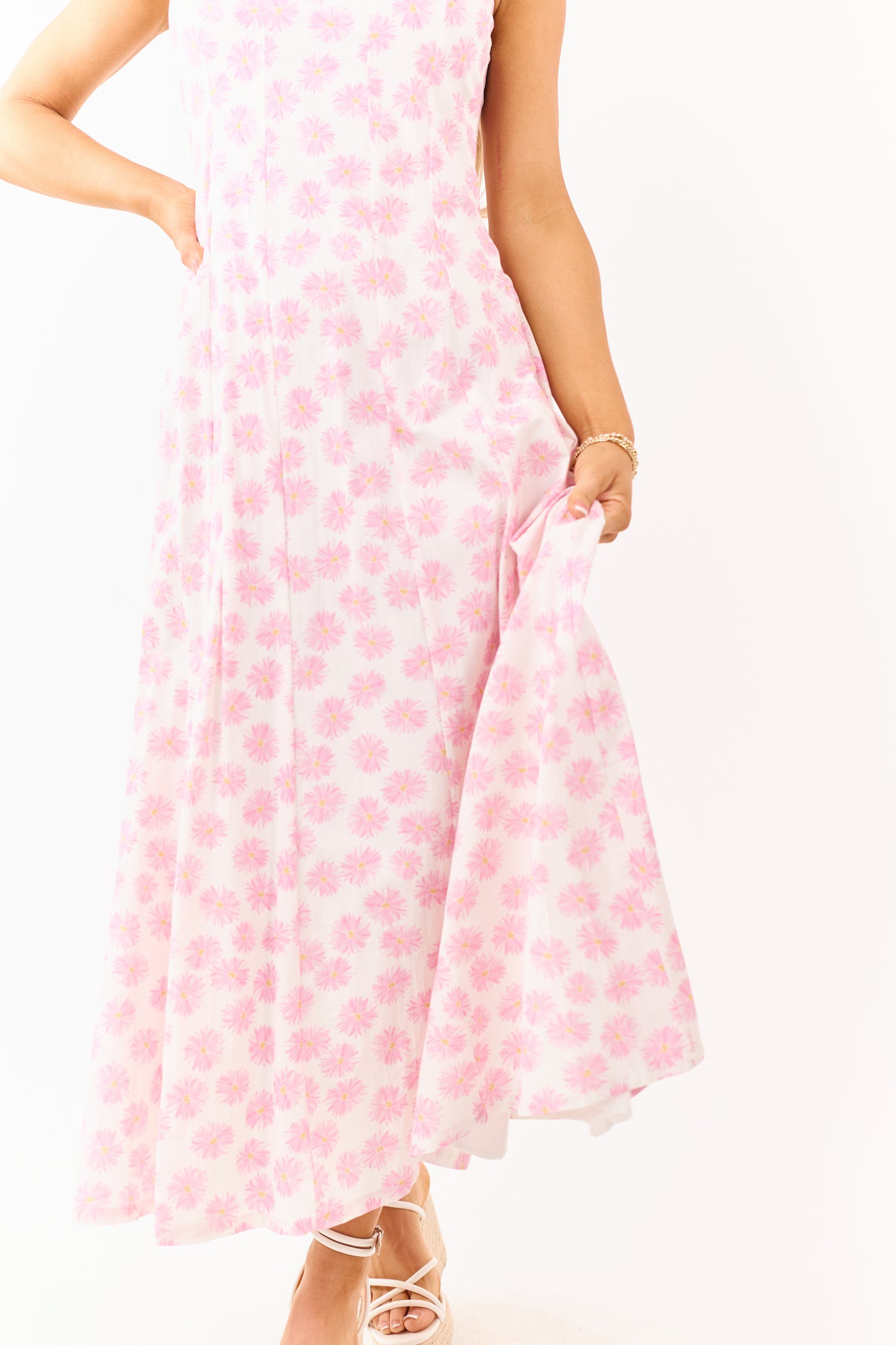 Carnation Cotton Floral Print Sleeveless Maxi Dress