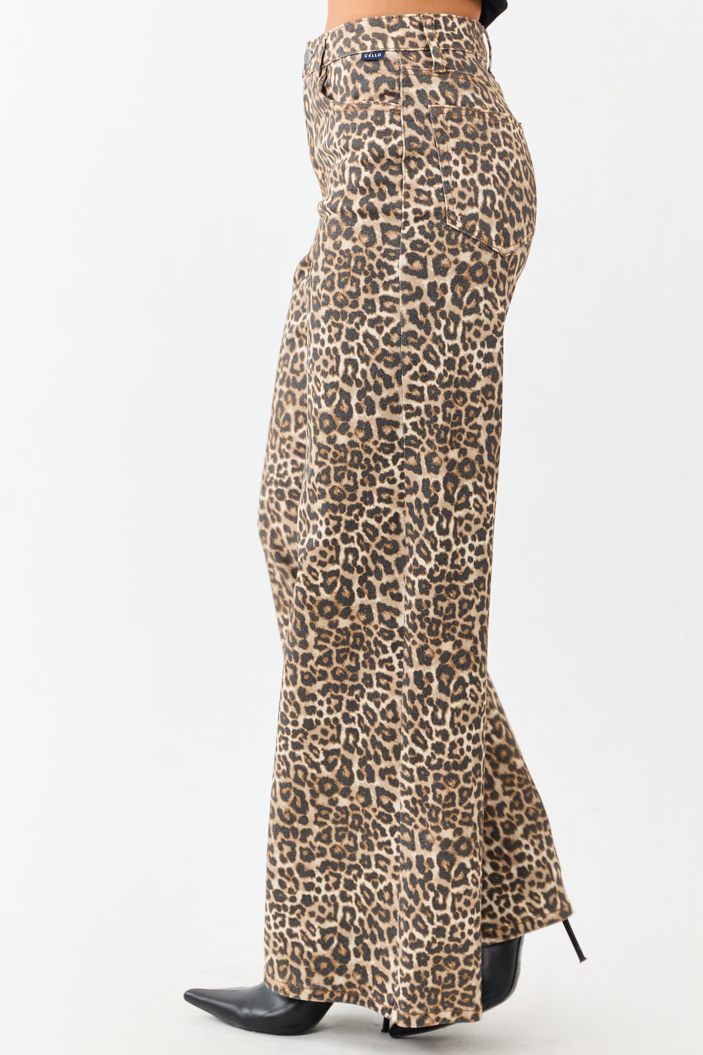 Cello Camel Leopard Print Wide Leg Stretchy Jeans
