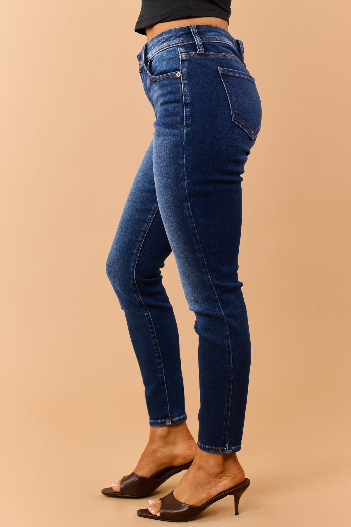 Cello Dark Wash Mid Rise Stretchy Skinny Jeans