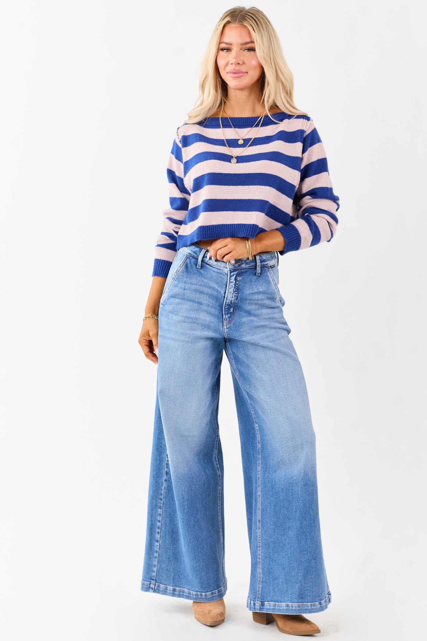 Cello Medium Wash Slant Pocket Wide Stretch Jeans