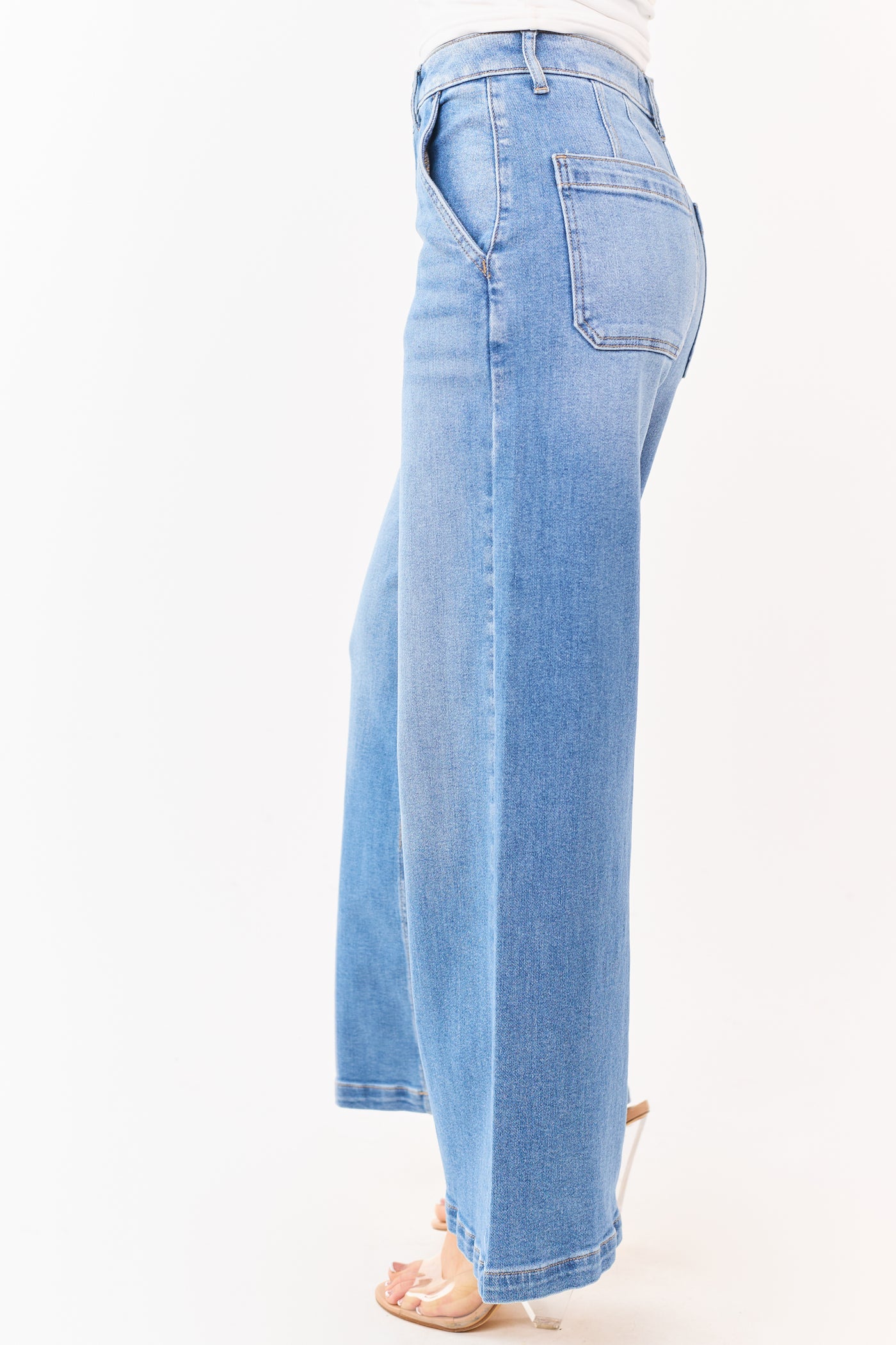Cello Medium Wash Slant Pocket Wide Stretch Jeans