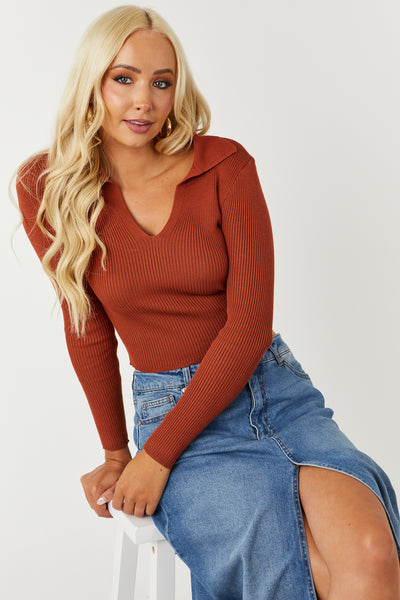 Cinnamon Fitted Ribbed Knit Collared V Neck Sweater