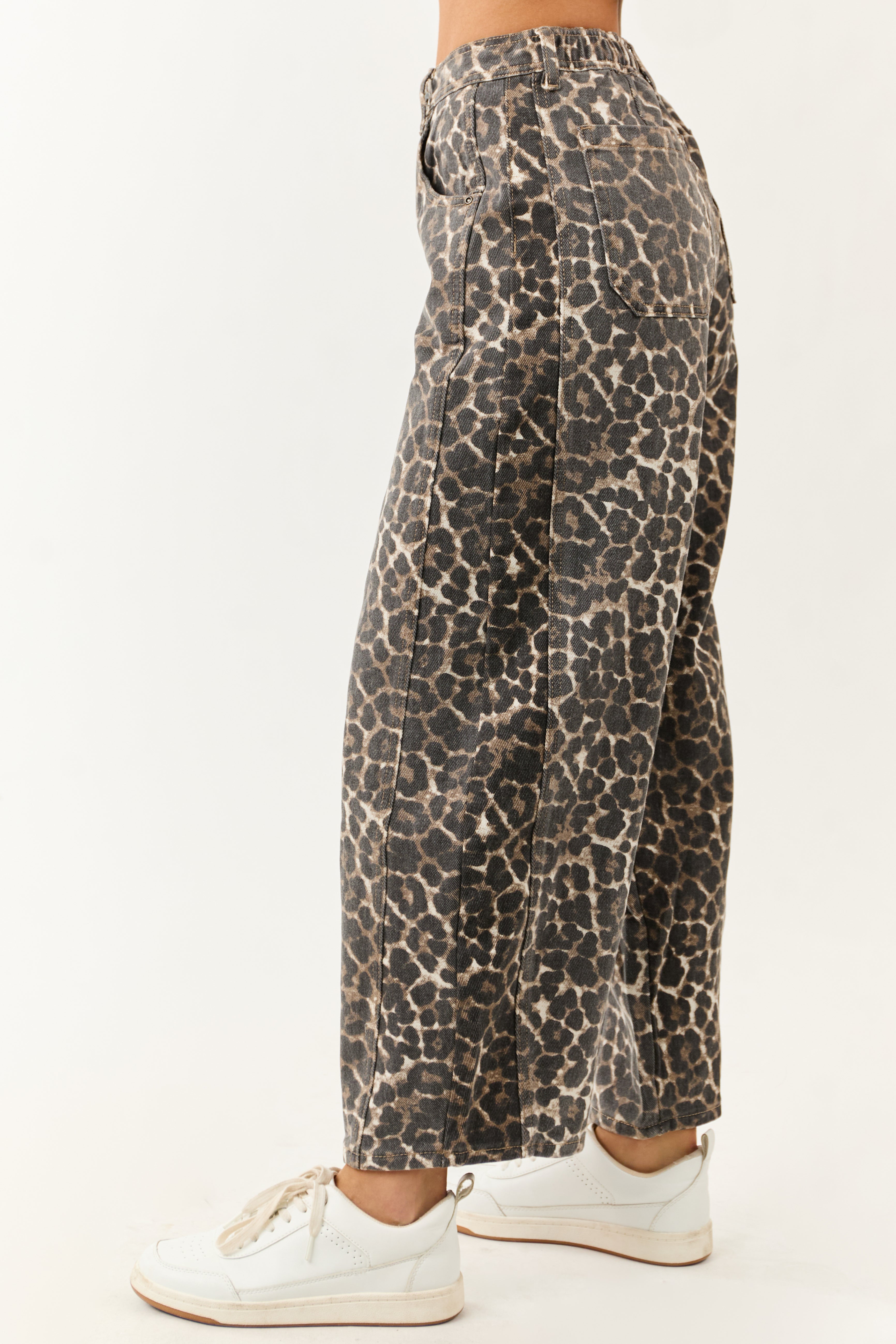 Cocoa Washed Leopard Print Barrel Jeans