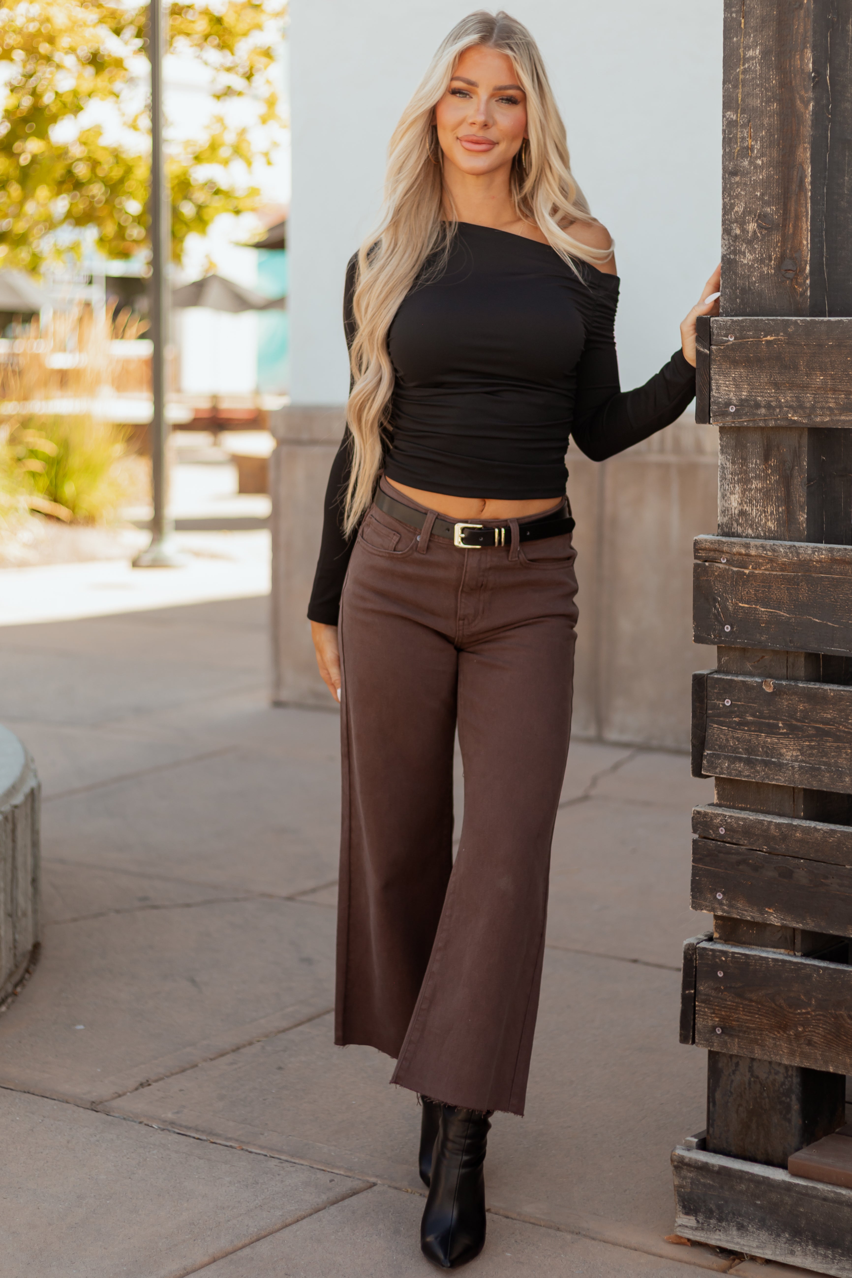 Cocoa Wide Leg Raw Hem High Rise Cropped Jeans
