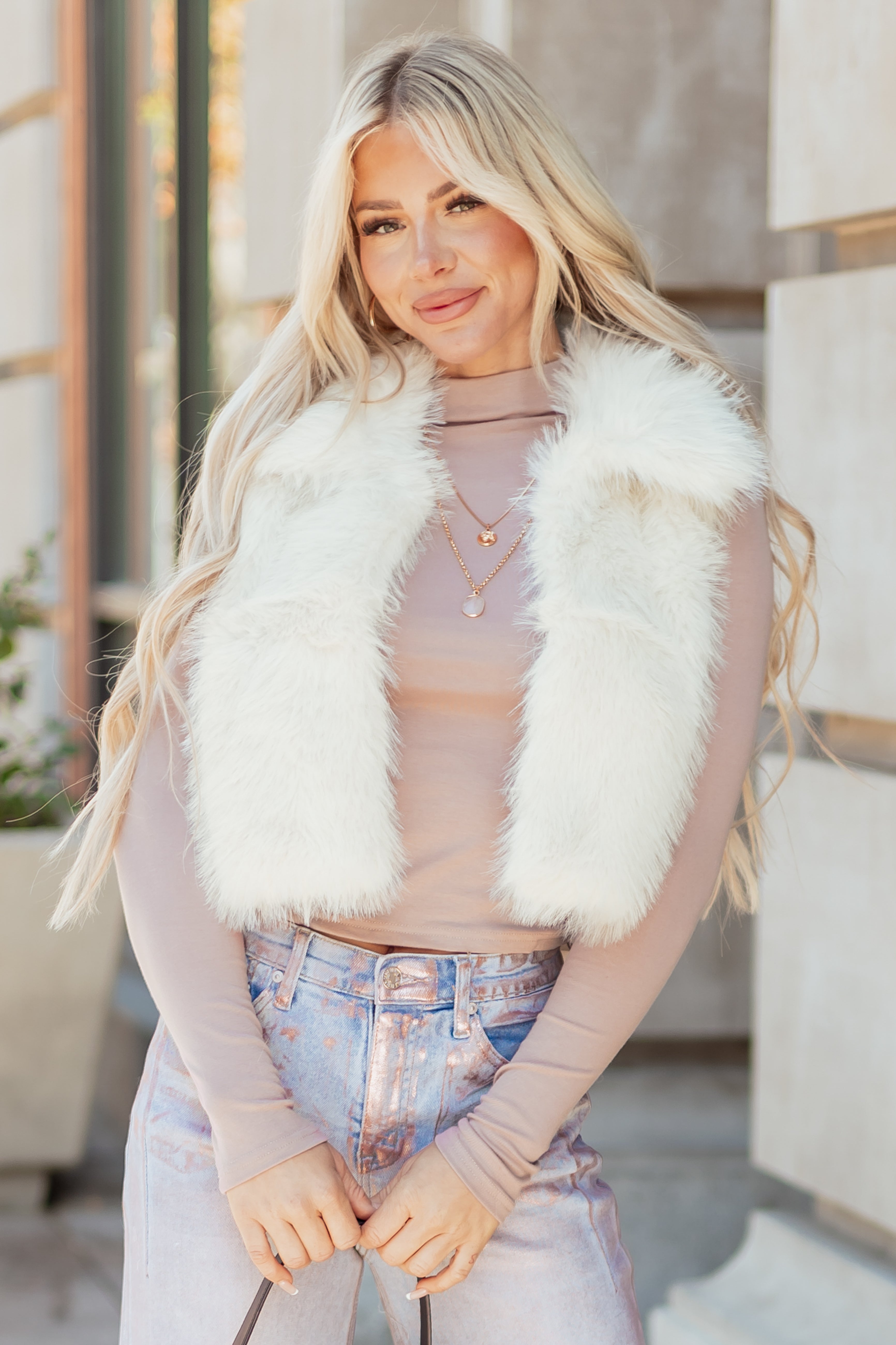 Coconut Faux Fur Cropped Collared Vest | Lime Lush Boutique
