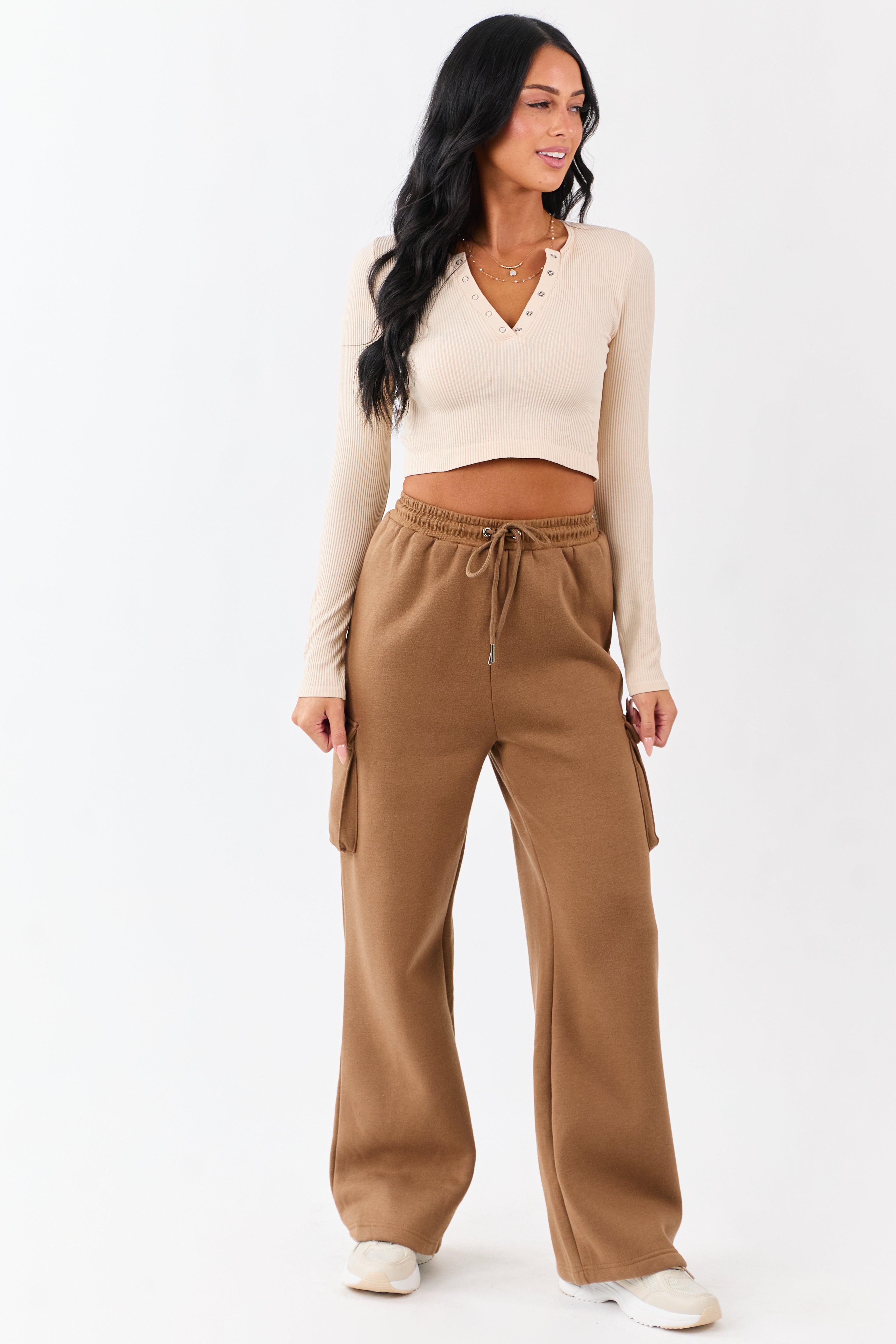 Cognac Elastic Waist Knit Cargo Sweatpants