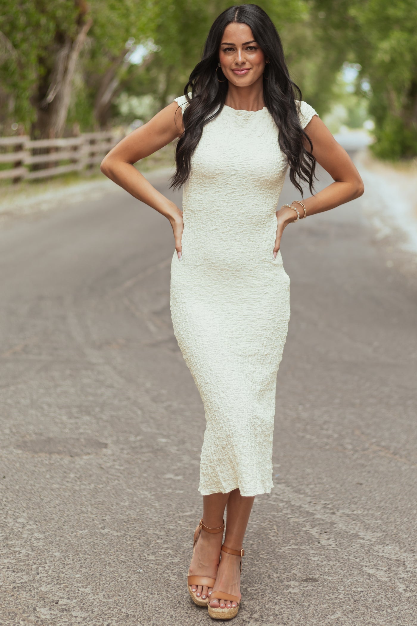 Cream Crinkle Textured Cap Sleeve Midi Dress