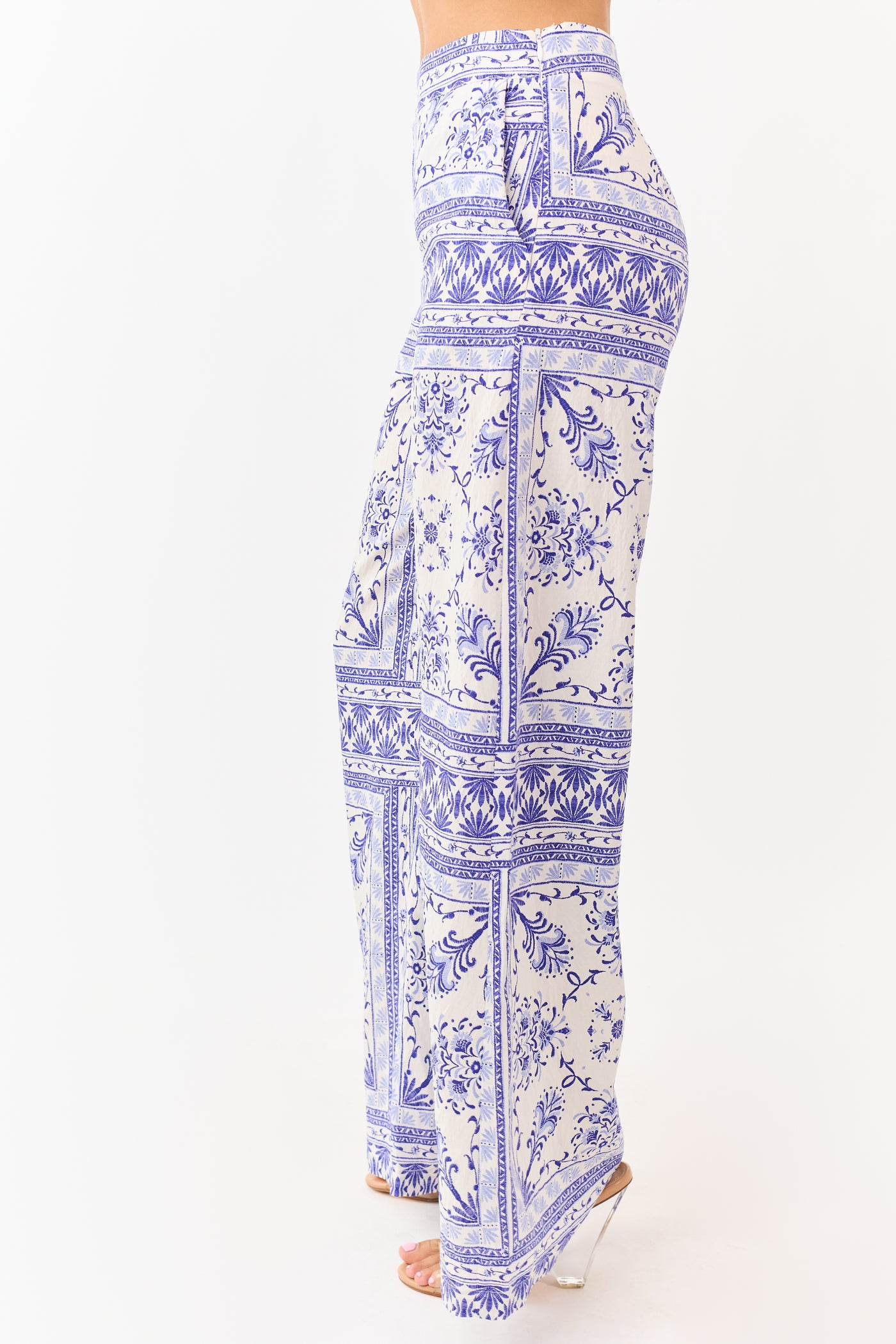 Cream Floral Tile Print Lightweight Wide Leg Pants