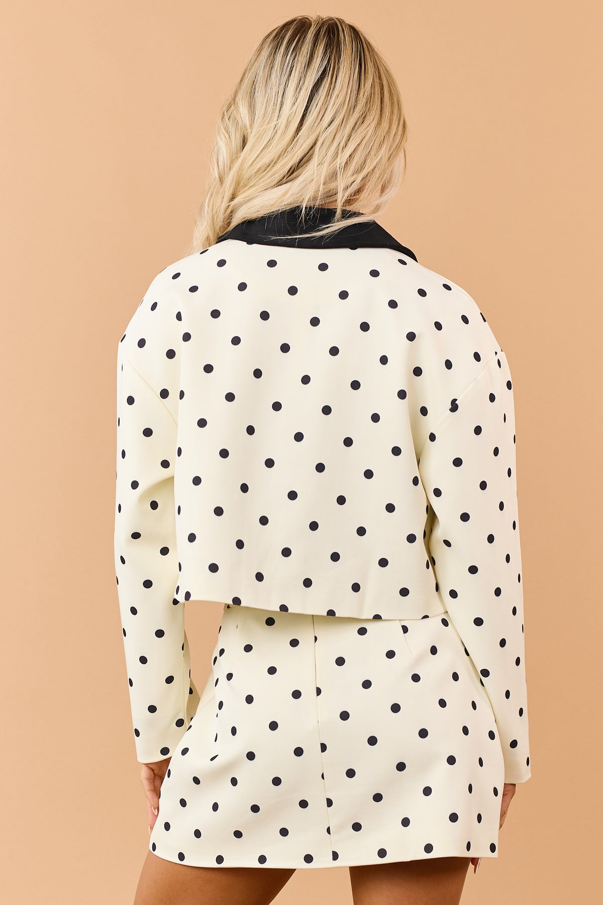 Cream Polka Dot Contrast Collar Crop Jacket
