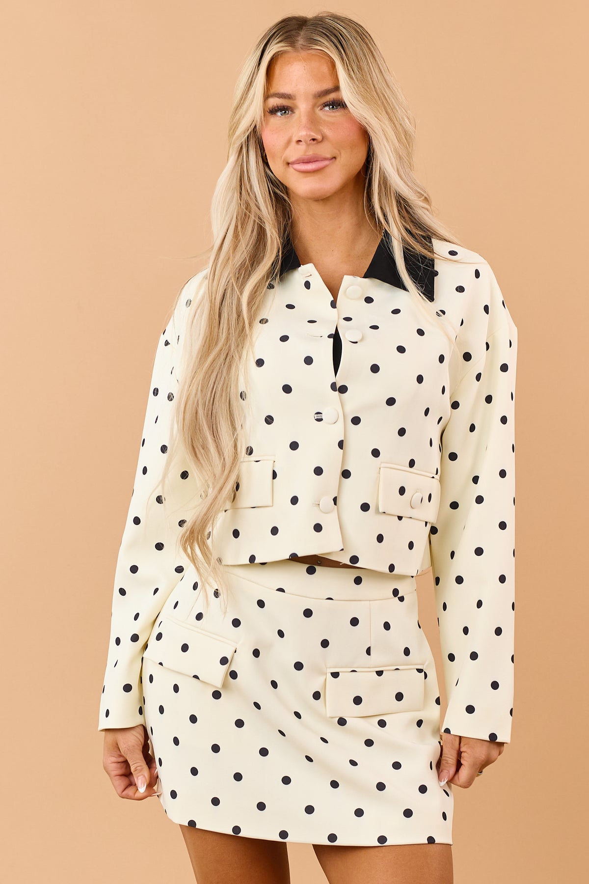 Cream Polka Dot Contrast Collar Crop Jacket