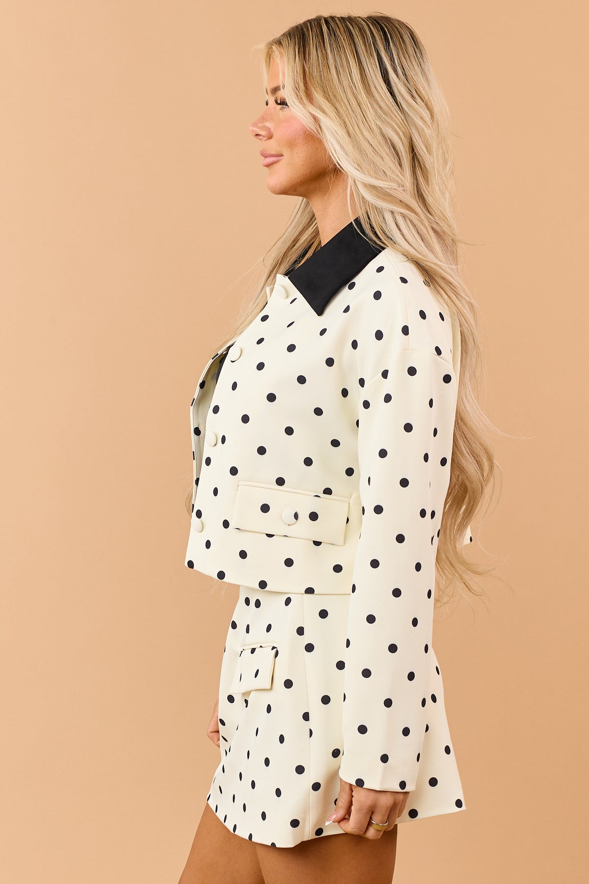 Cream Polka Dot Contrast Collar Crop Jacket