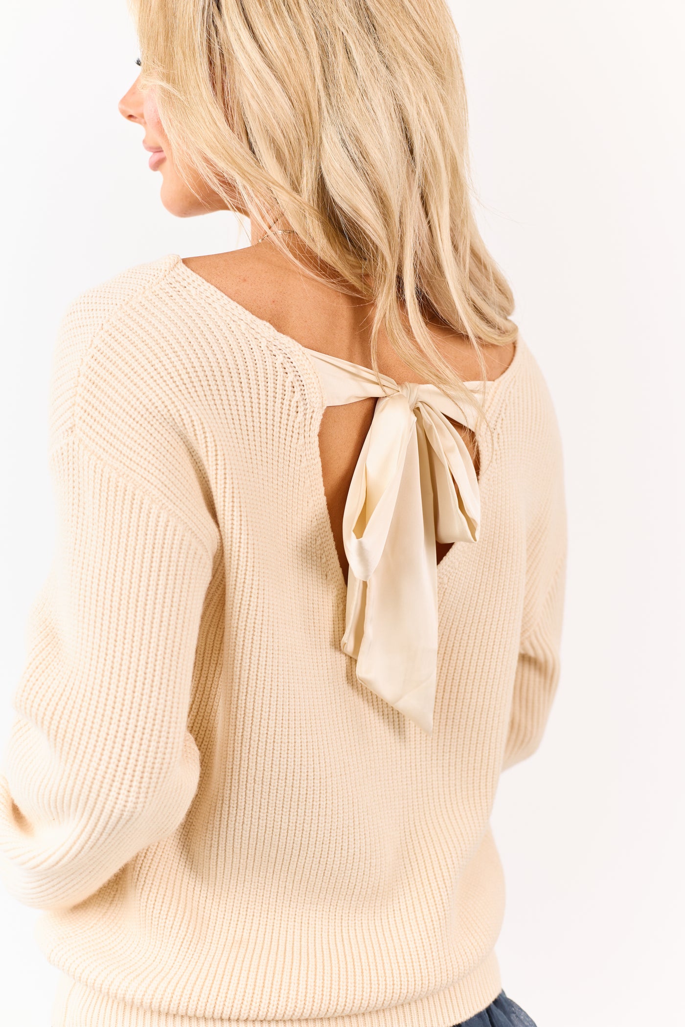 Cream Rib Knit Low V Back Contrast Ribbon Sweater