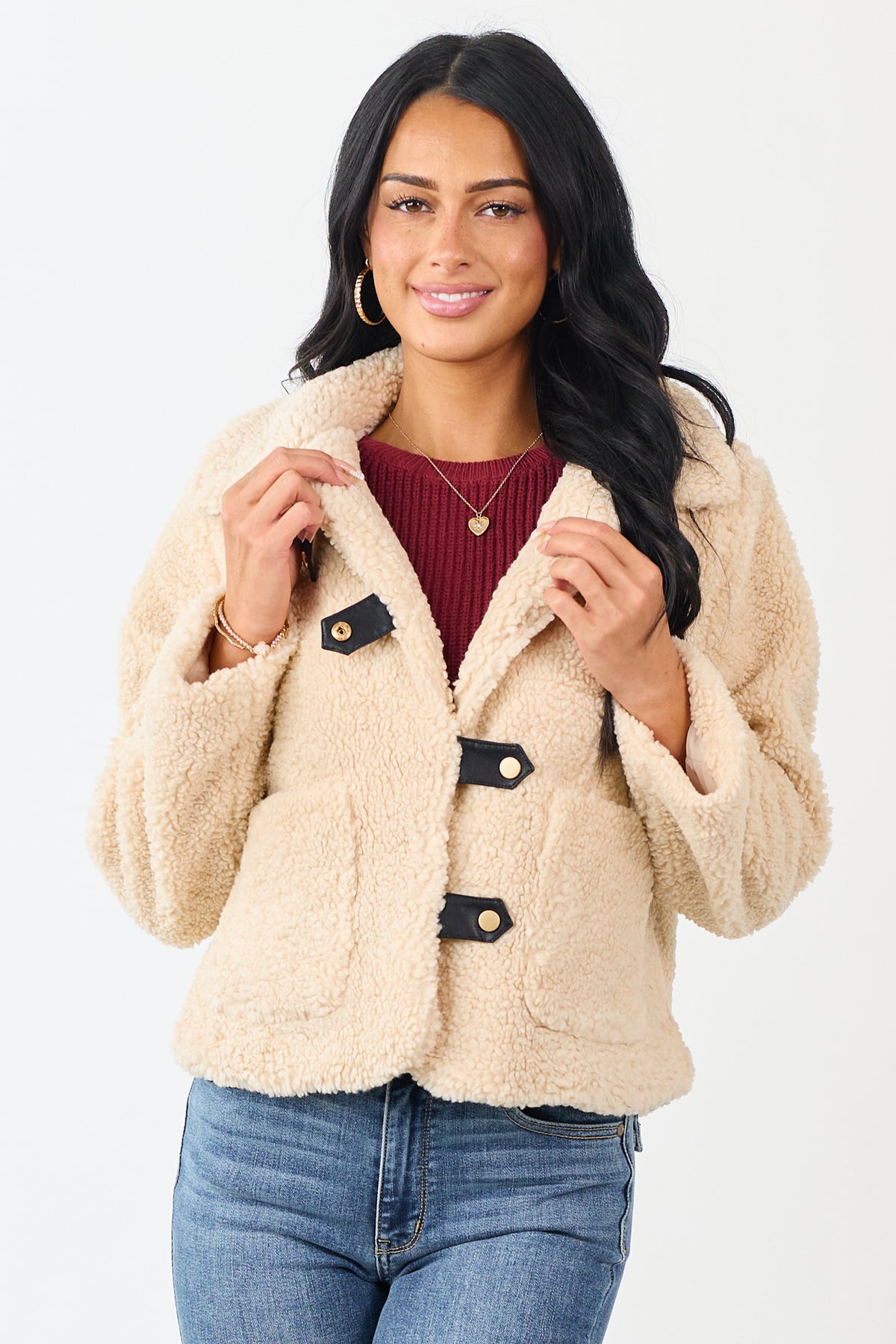 ??Fashion Sherpa Cream and Black Cap. NWOT Cropped Cream Sherpa Jacket main image 2